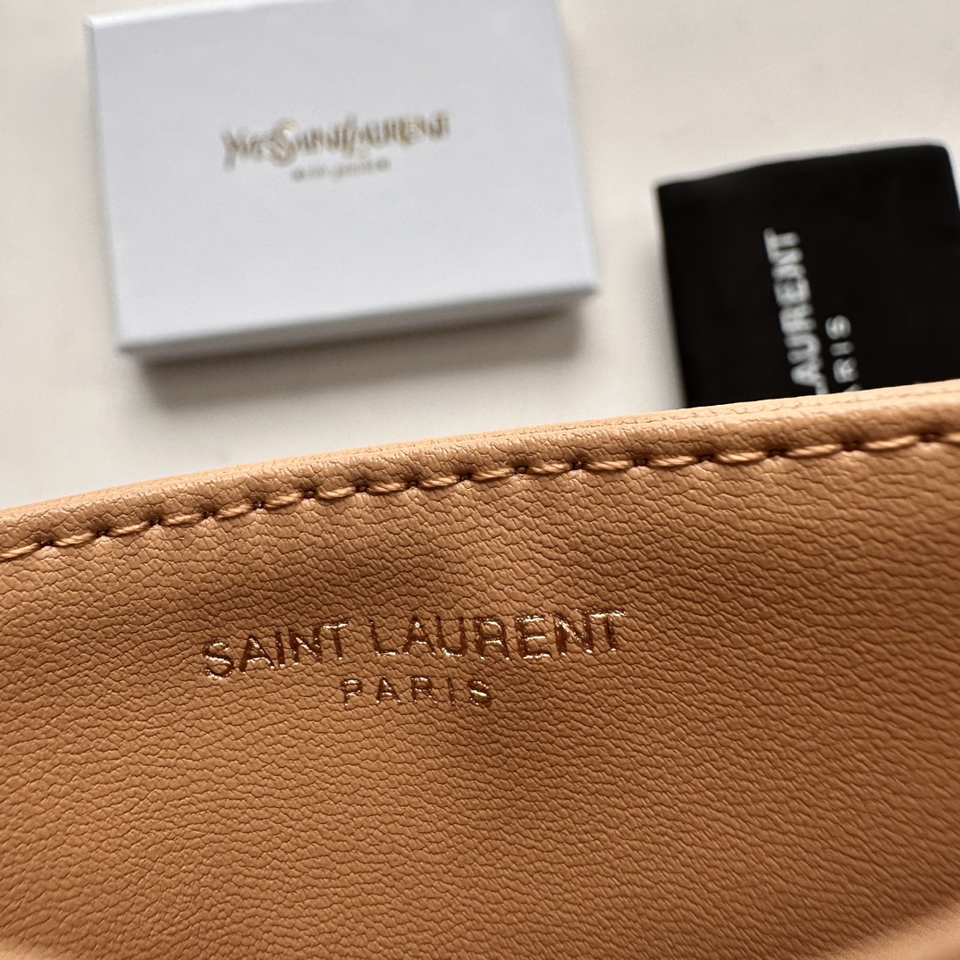Saint Laurent CASSANDRE MATELASSÉ card case in lambskin -Apricot Wallet