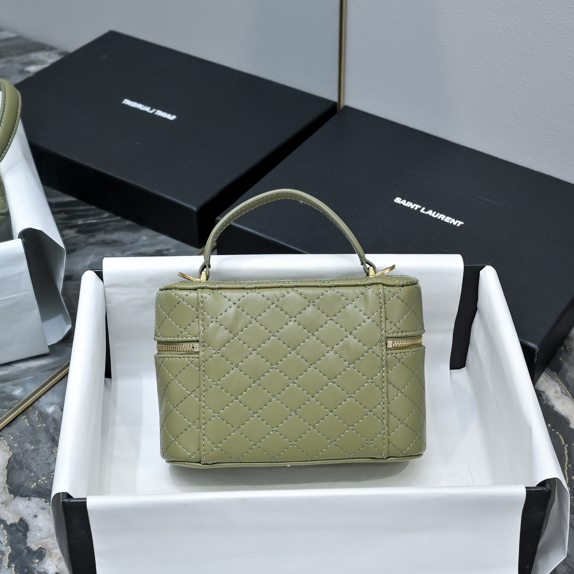 SAINT LAURENT YSL GABY vanity Medium bag in lambskin - MISTY JADE