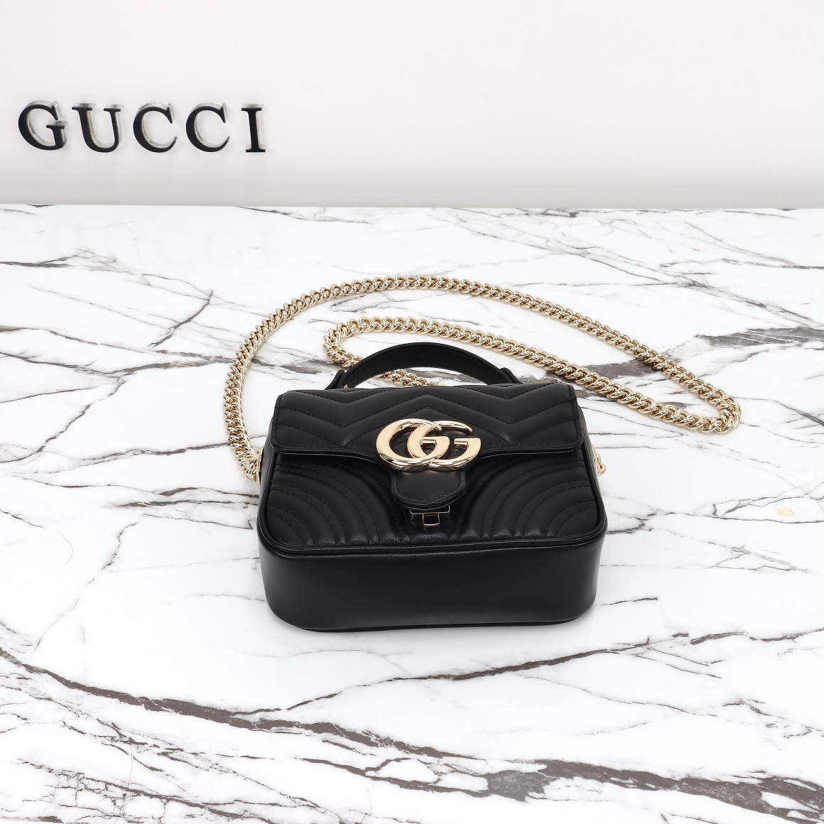 [TOP] Gucci GG Marmont mini top handle bag