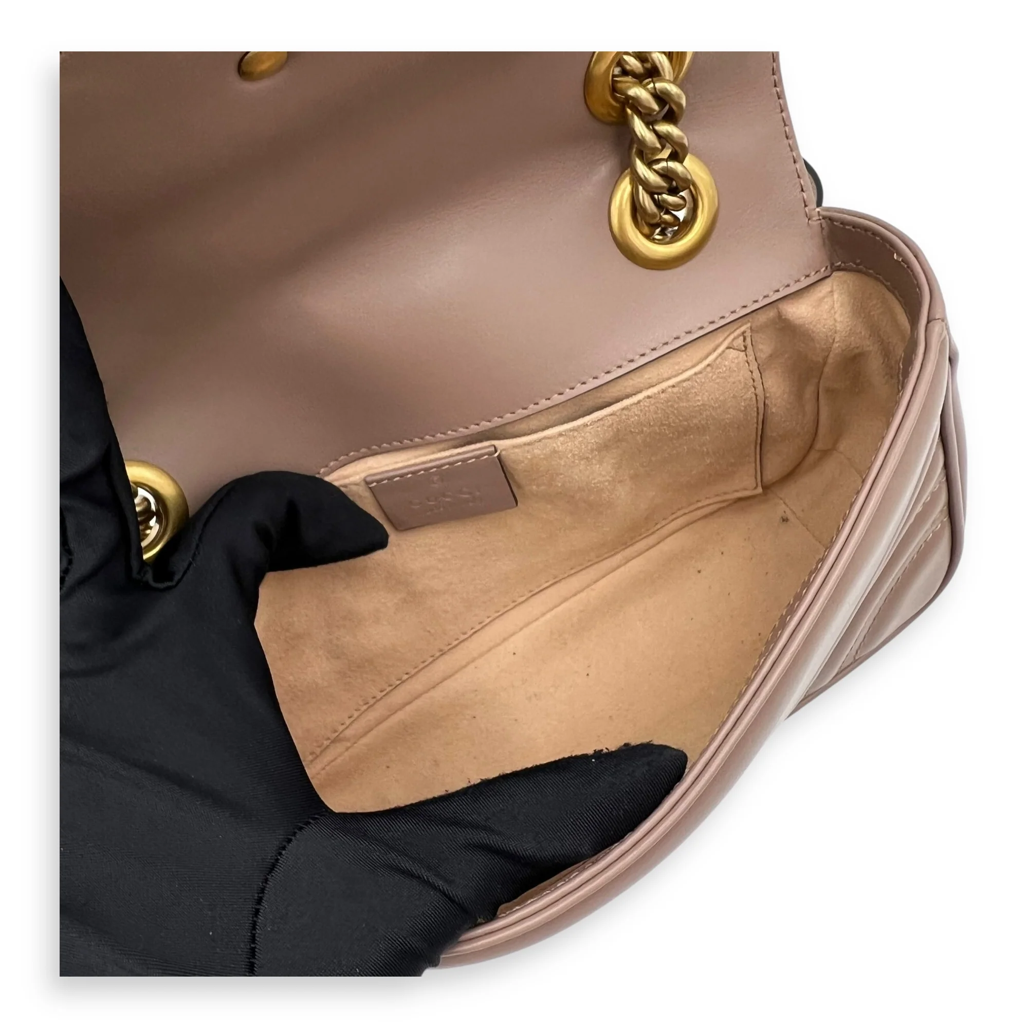 GG Marmont Mini Shoulder bag in Calfskin, Gold Hardware