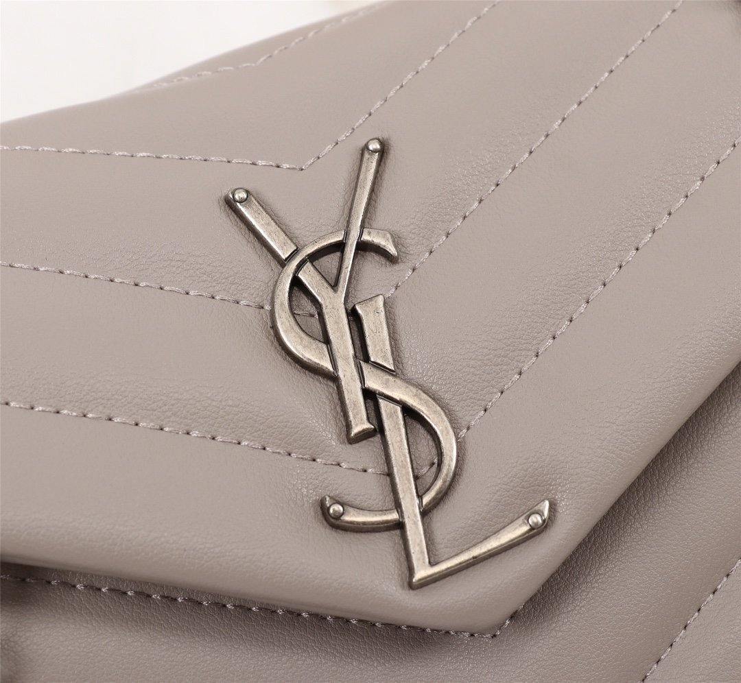 YSL Loulou Medium In Matelasse Y Leather