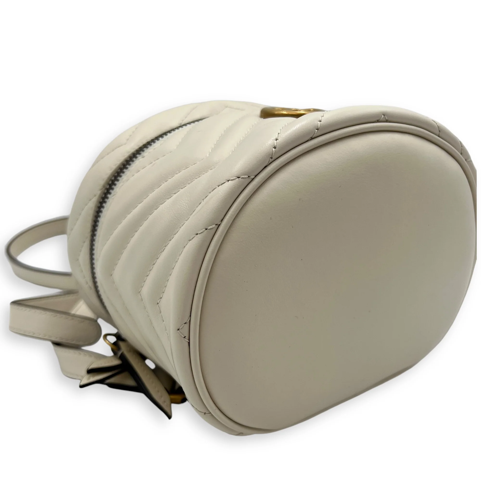 GG Marmont Backpack White in Calfskin, Gold hardware