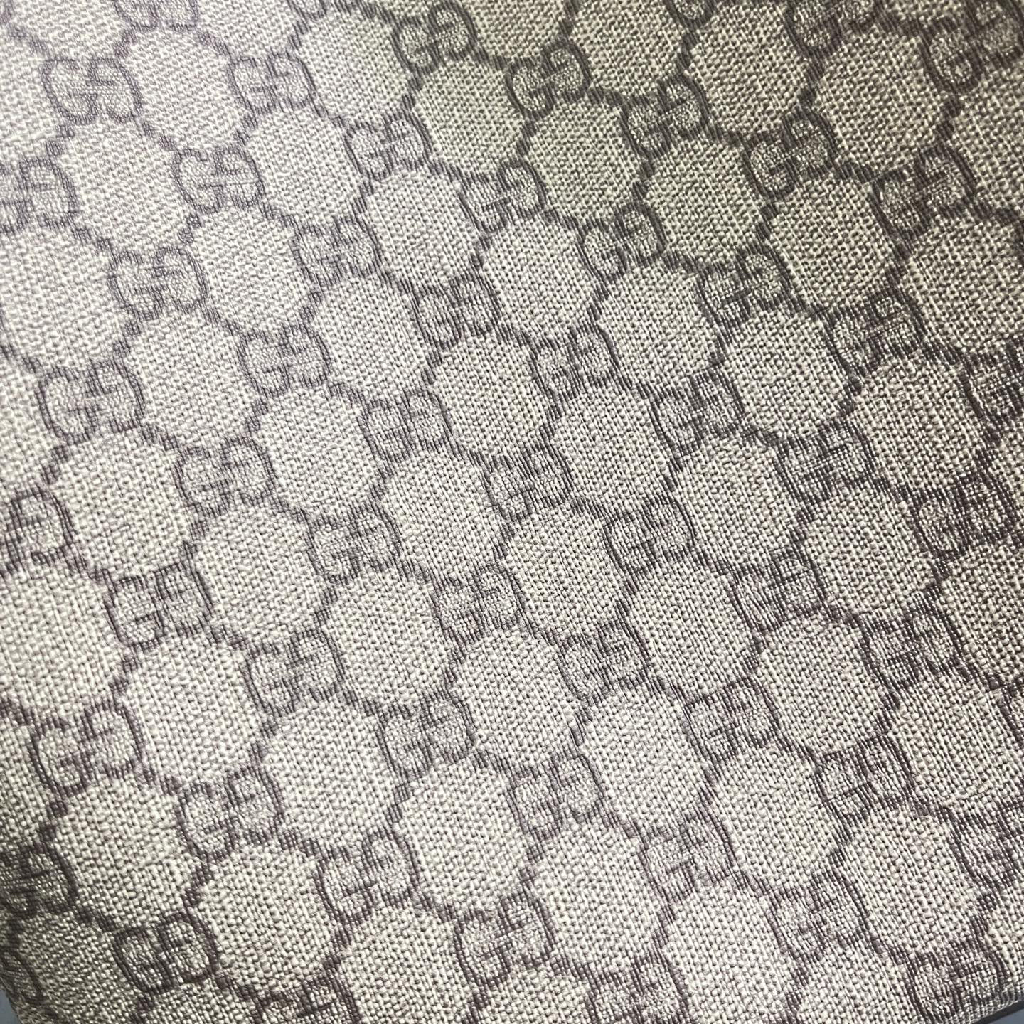 [TOP]Gucci GG Emblem bucket bag - Medium