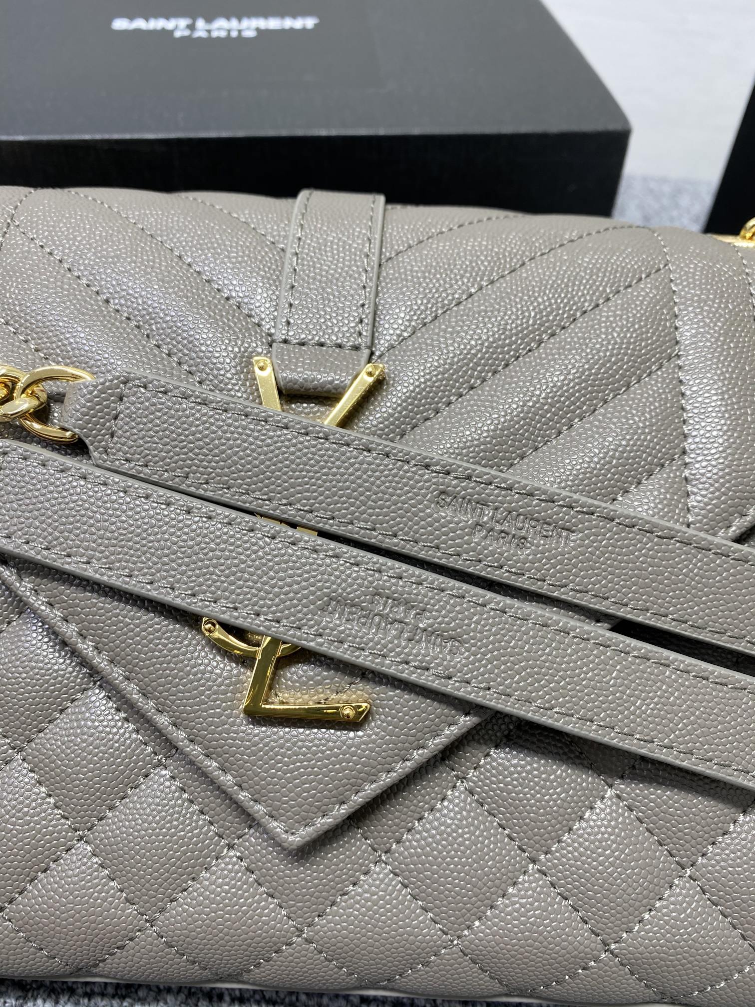 YSL Envelope Medium Bag In Mix Matelasse Grain De Poudre Embossed Leather