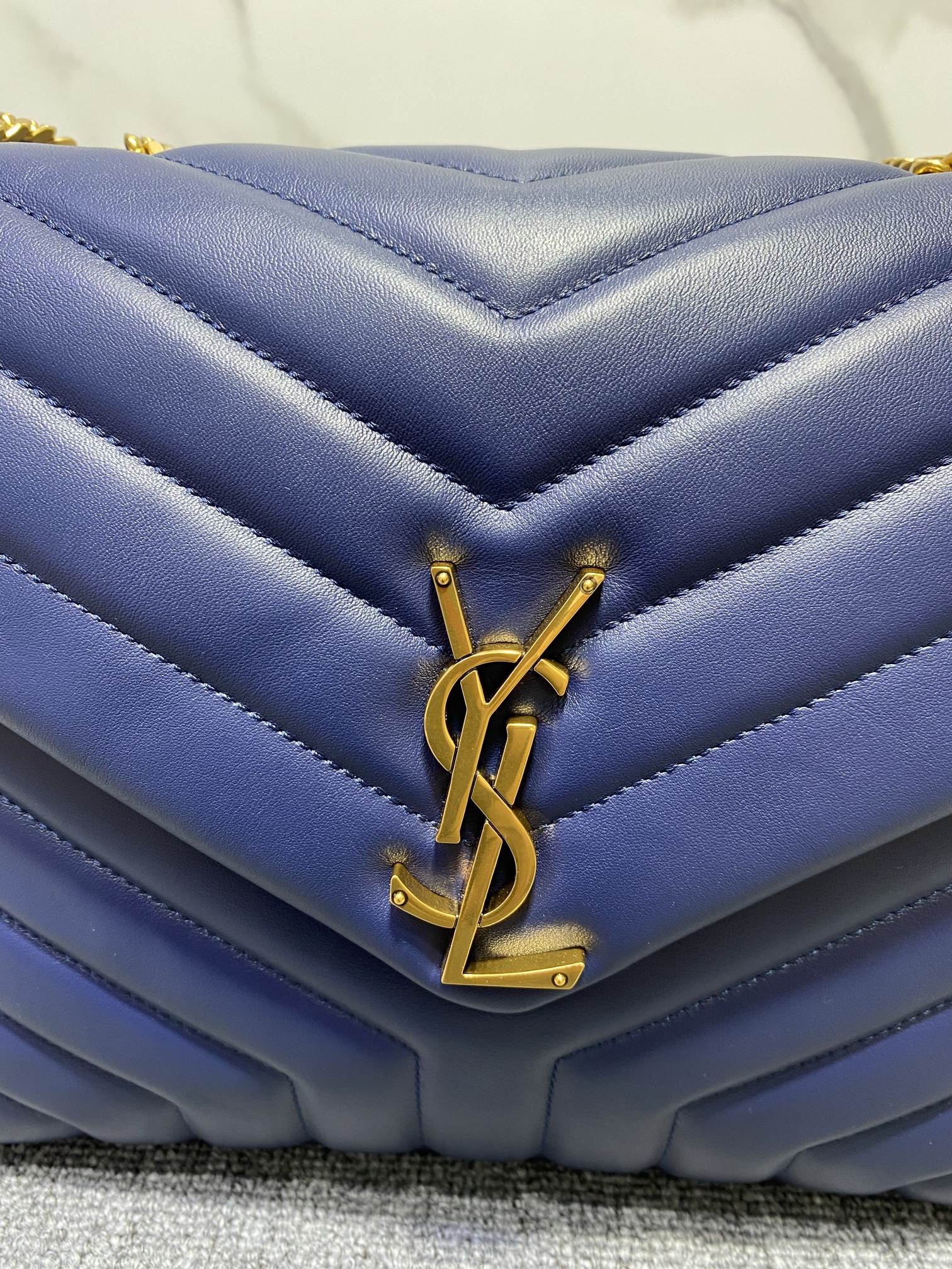 YSL Loulou Medium Chain Bag In Y Leather