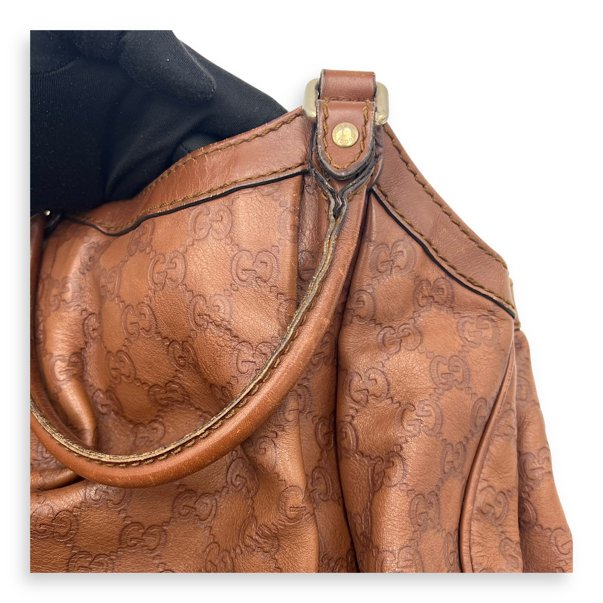 Shukey Shoulder Bag Brown in Calfskin, Gold hardware