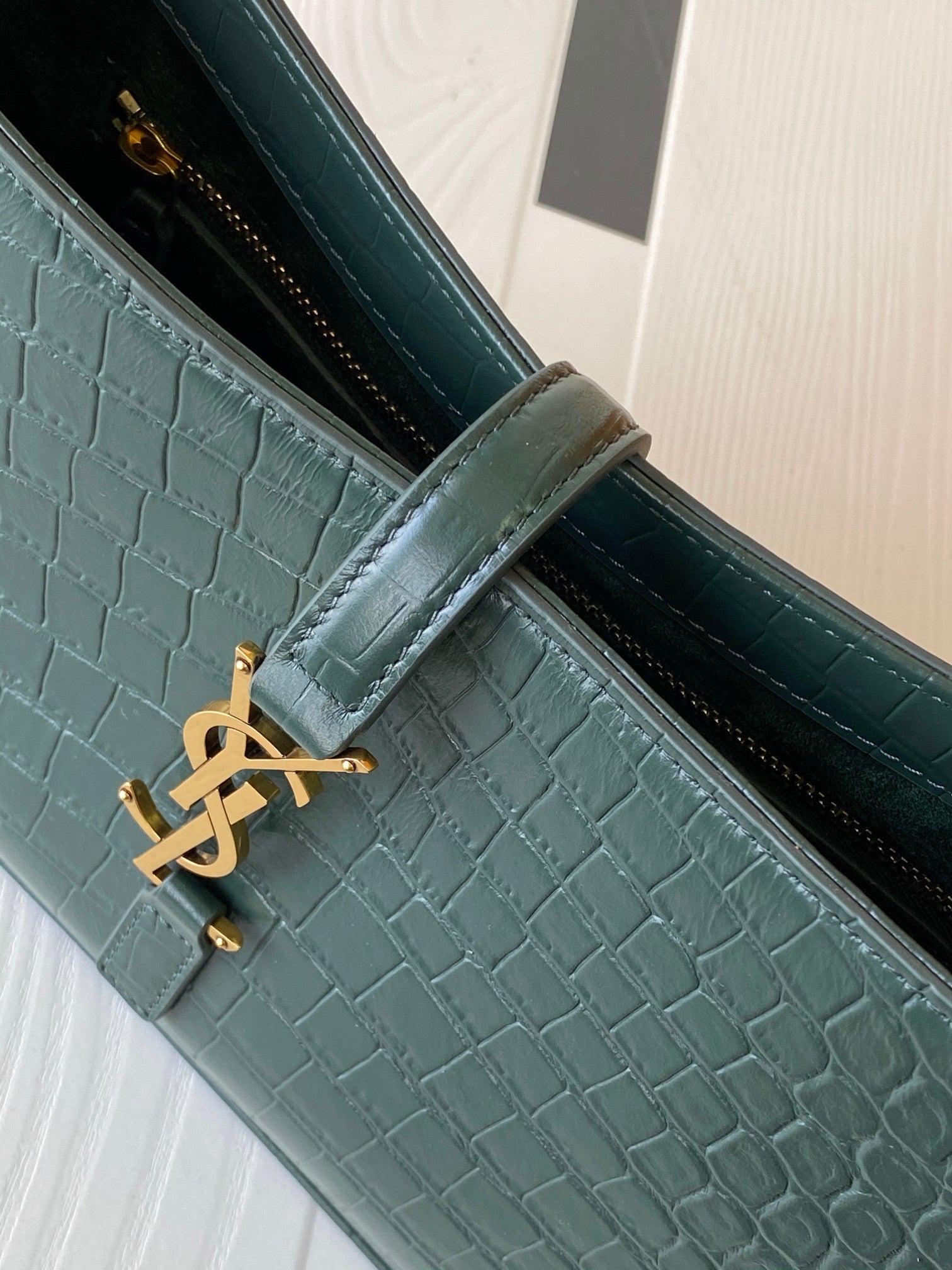 YSL Le 5 A 7 Hobo Bag