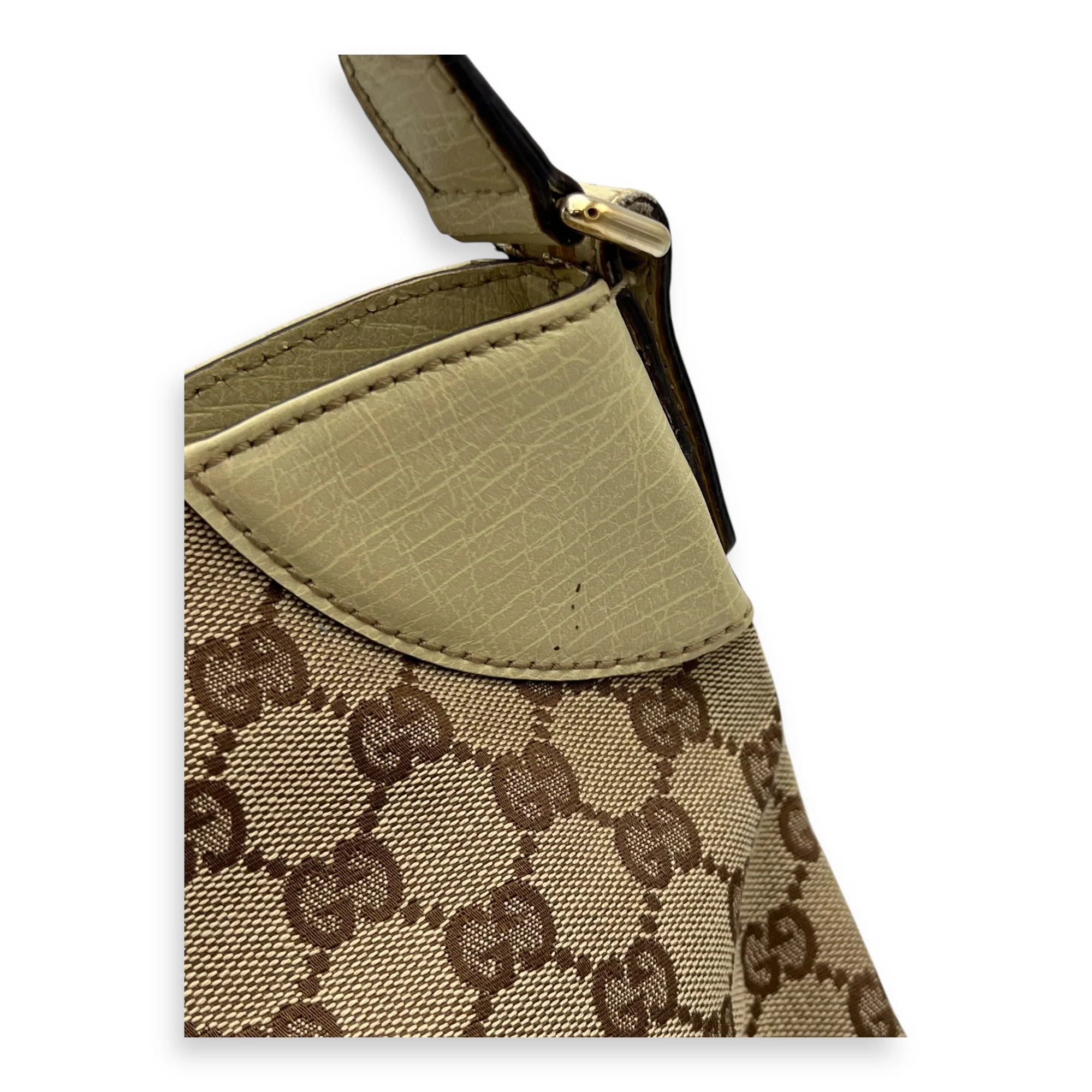 GG Shoulder Bag Brown in Canvas, Gold hardware