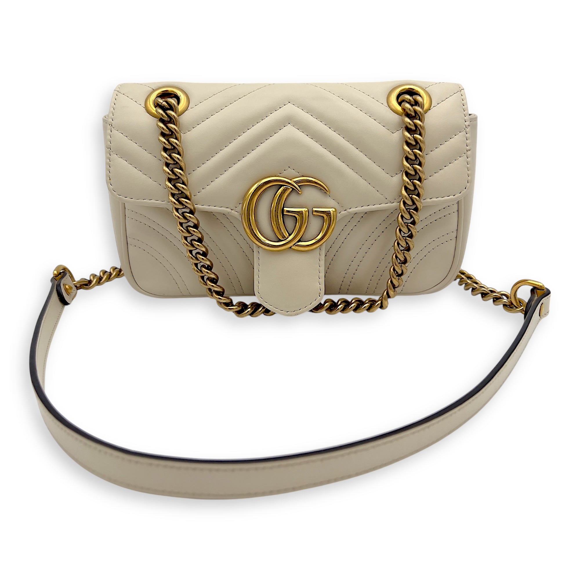 GG Marmont Shoulder Bag Mini White in Calfskin, Gold hardware