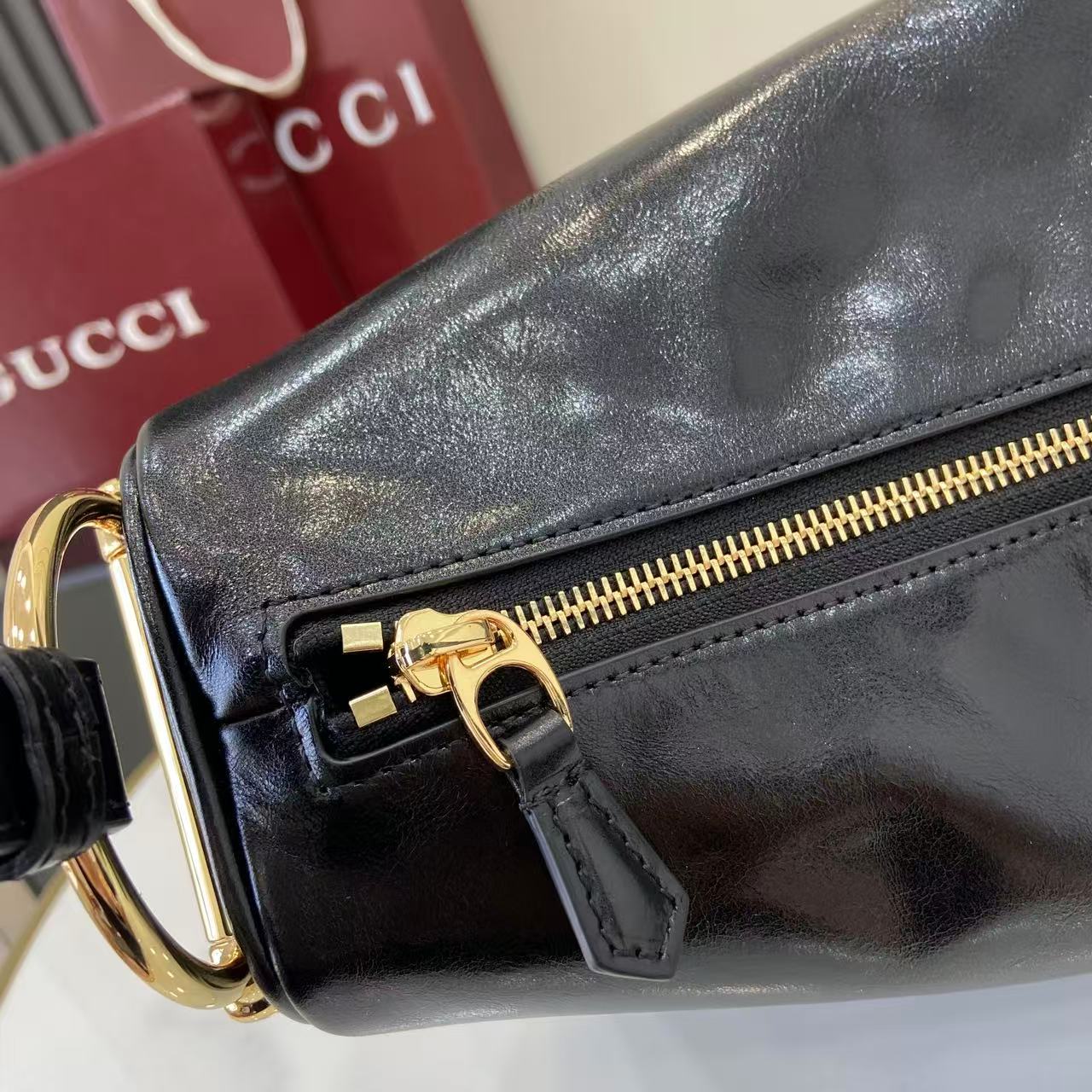 Gucci Half Horsebit Shoulder Black soft glossy leather Medium - Bag