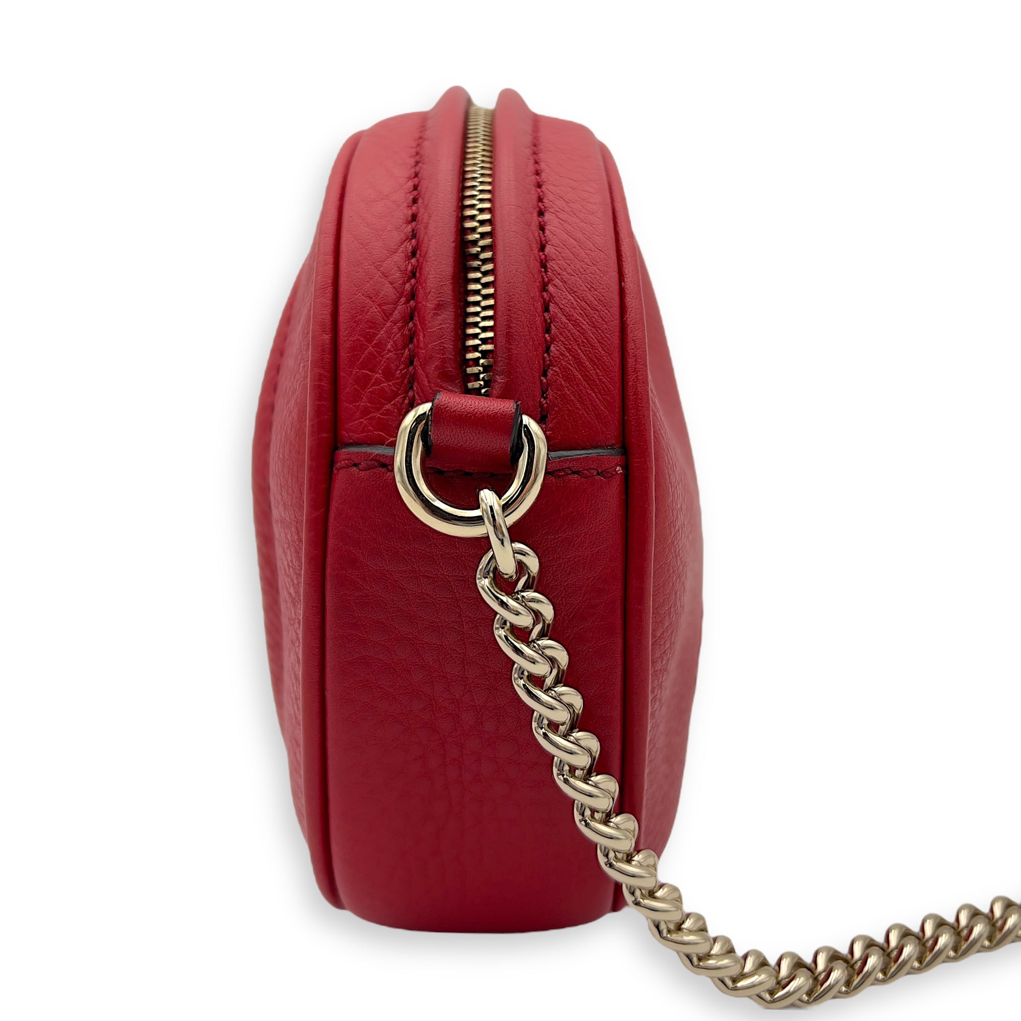 Soho Crossbody Bag Red in Calfskin, Gold hardware