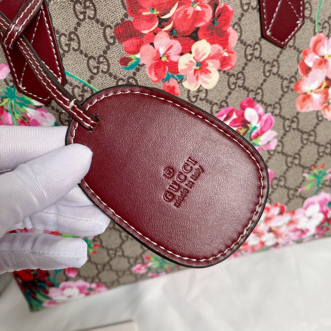 Gucci GG Monogram Blooms Medium Reversible Tote Beige Multicolor Dry Rose - Bag