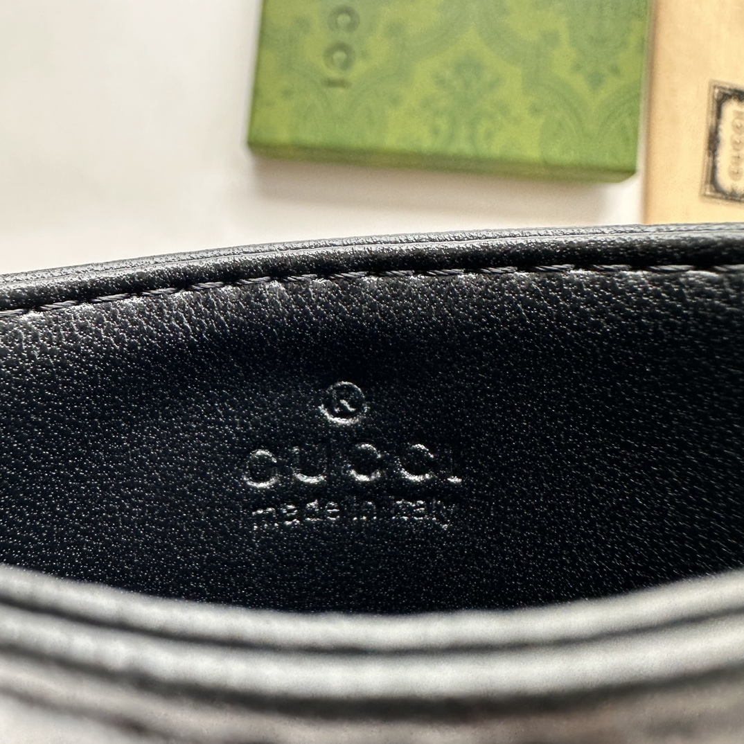 Gucci GG Marmont card case black leather-wallet
