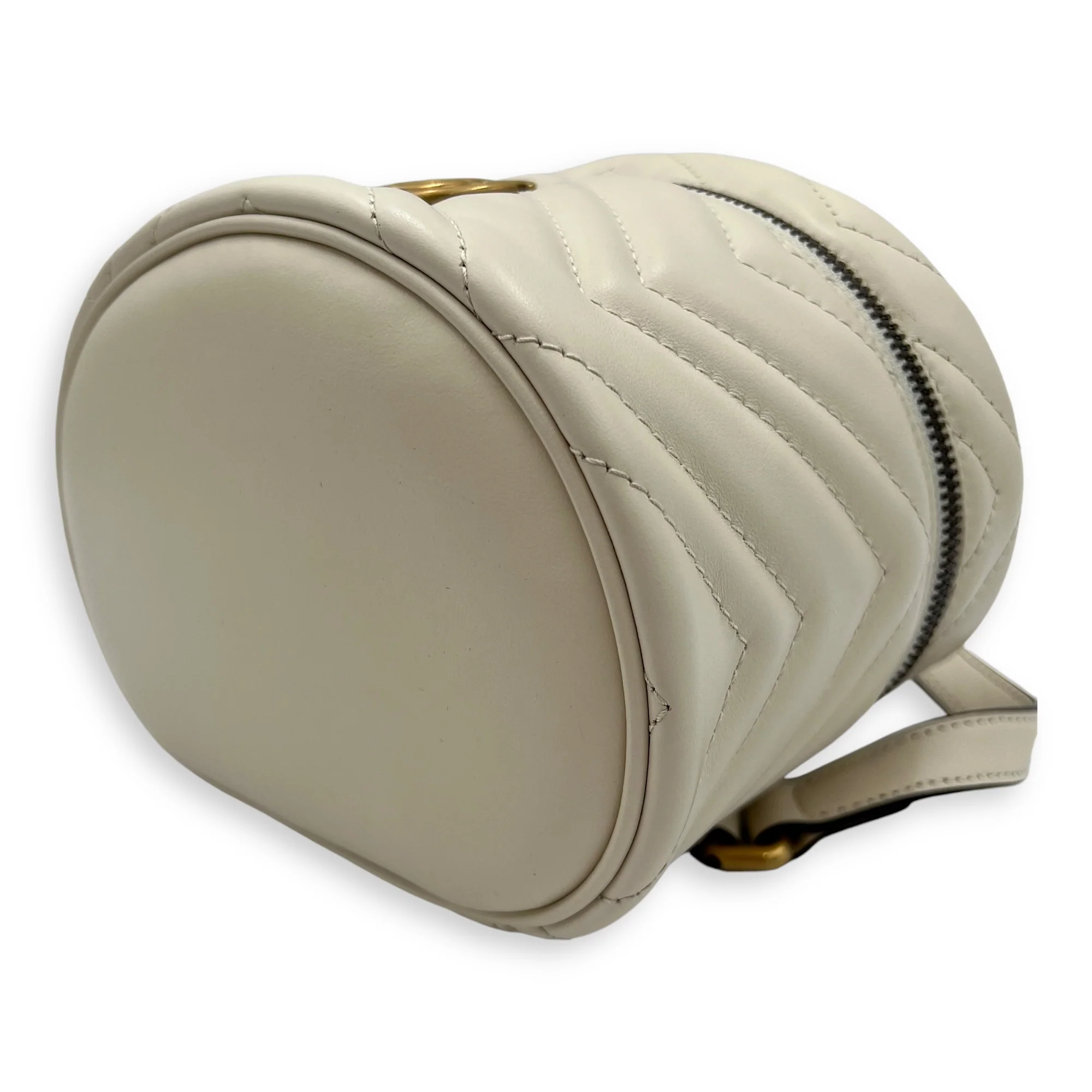 GG Marmont Backpack White in Calfskin, Gold hardware