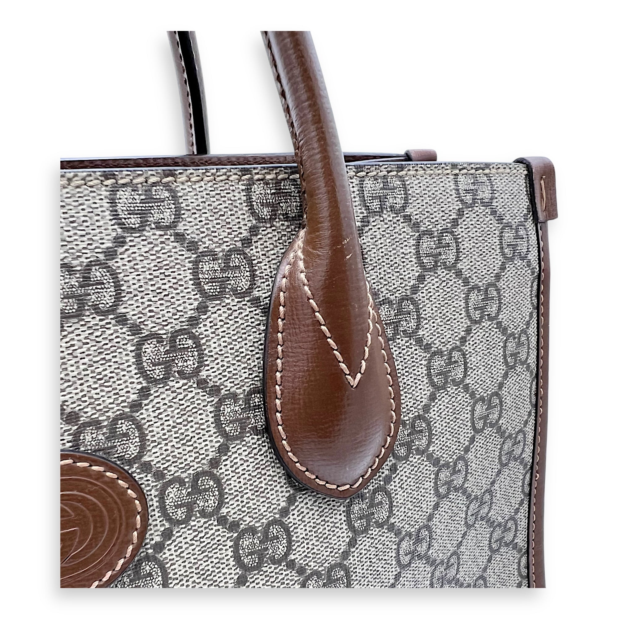GG Supreme Brown Tote Bag in Interlocking GG Supreme, Gold hardware