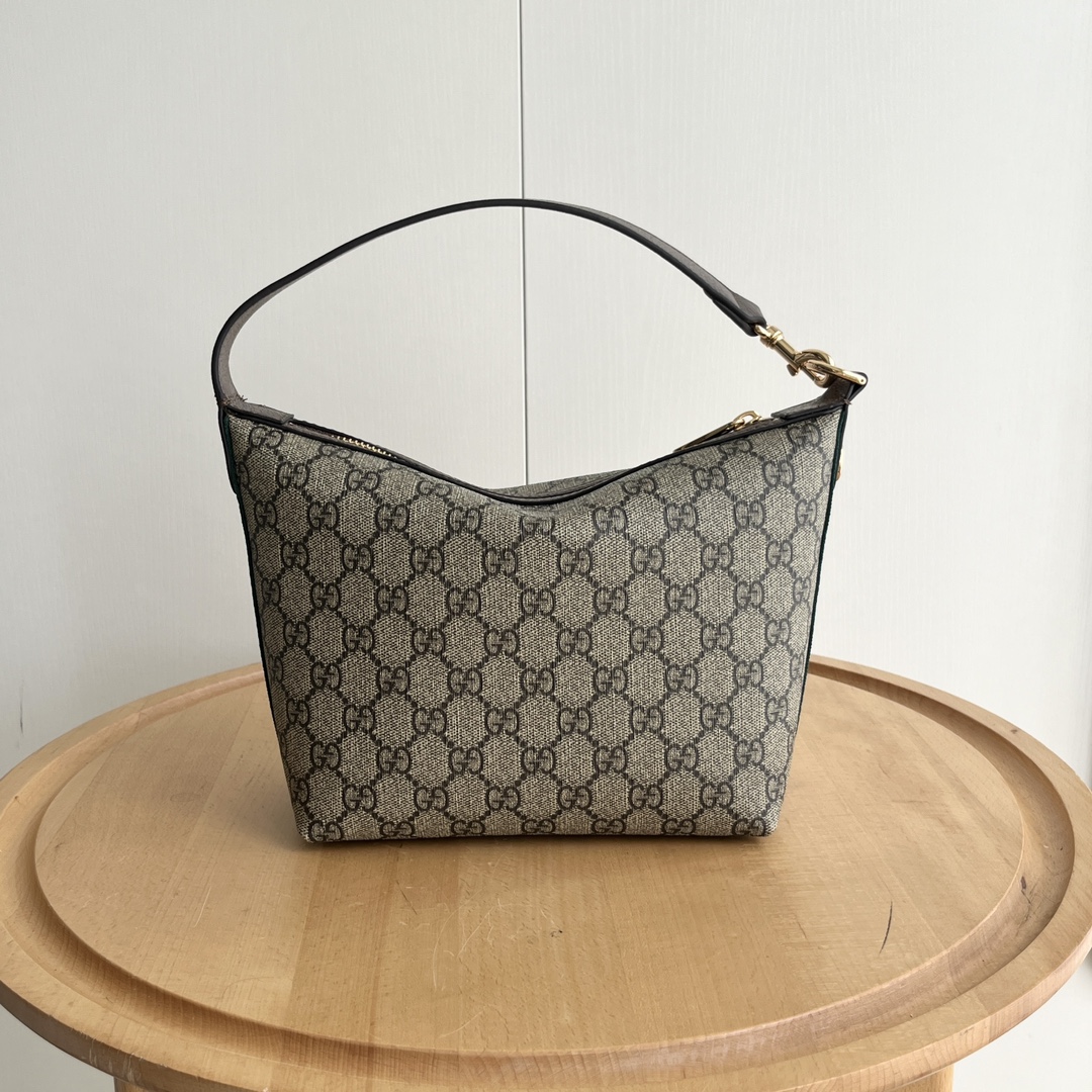 Gucci Ophidia GG super mini shoulder bag
