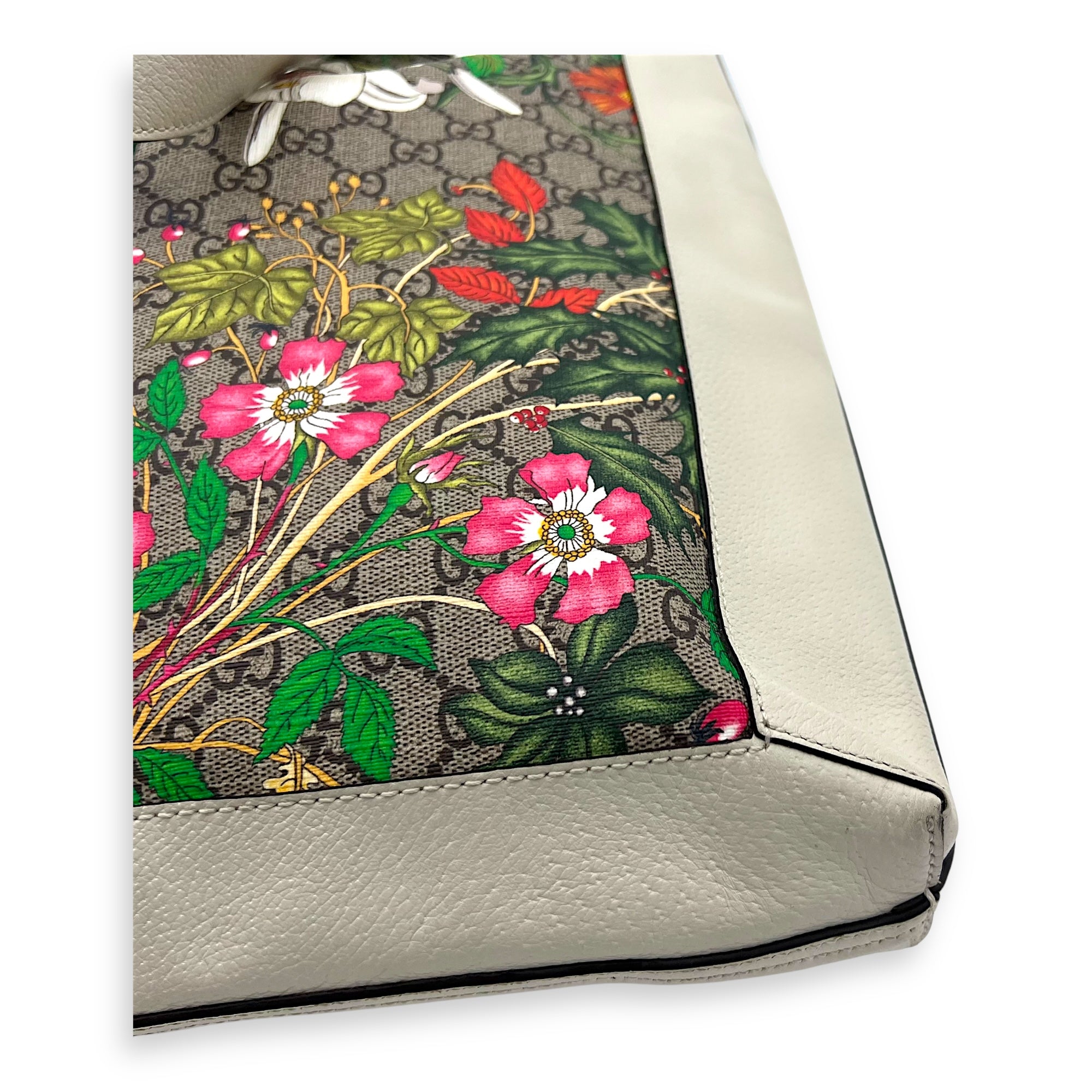 Ophidia Tote Bag White in Coated Canvas, Gold hardware