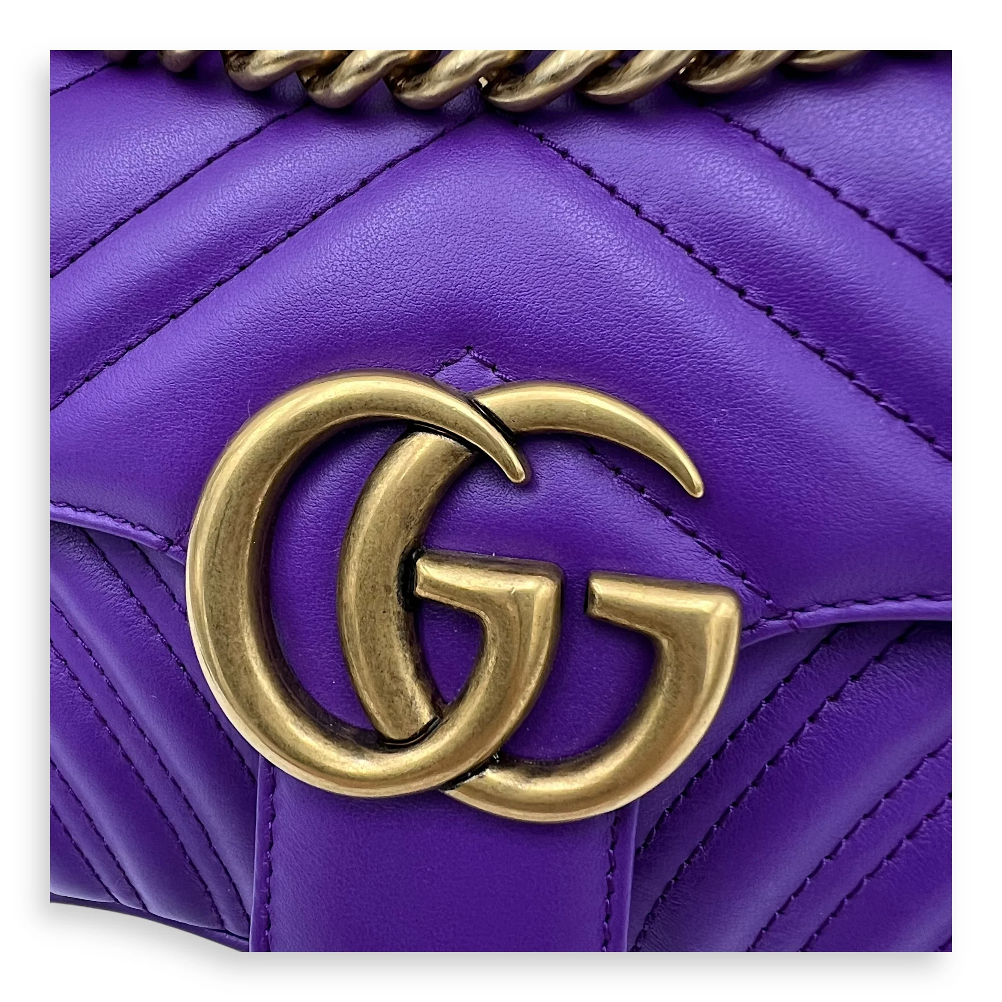 GG Marmont Mini Purple Shoulder Bag in Calfskin, Gold hardware