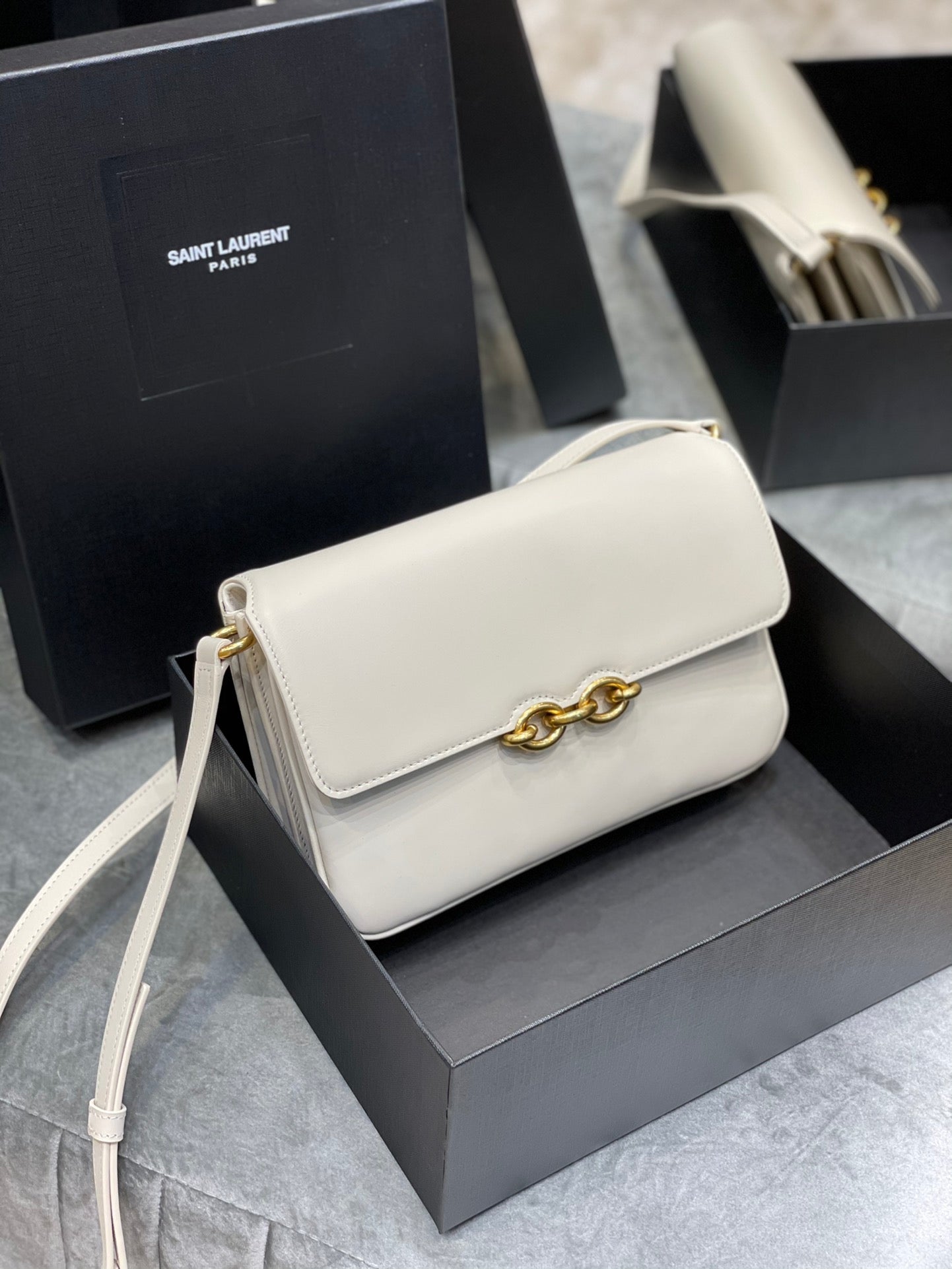 YSL Le Maillon Satchel In Smooth Leather Bag