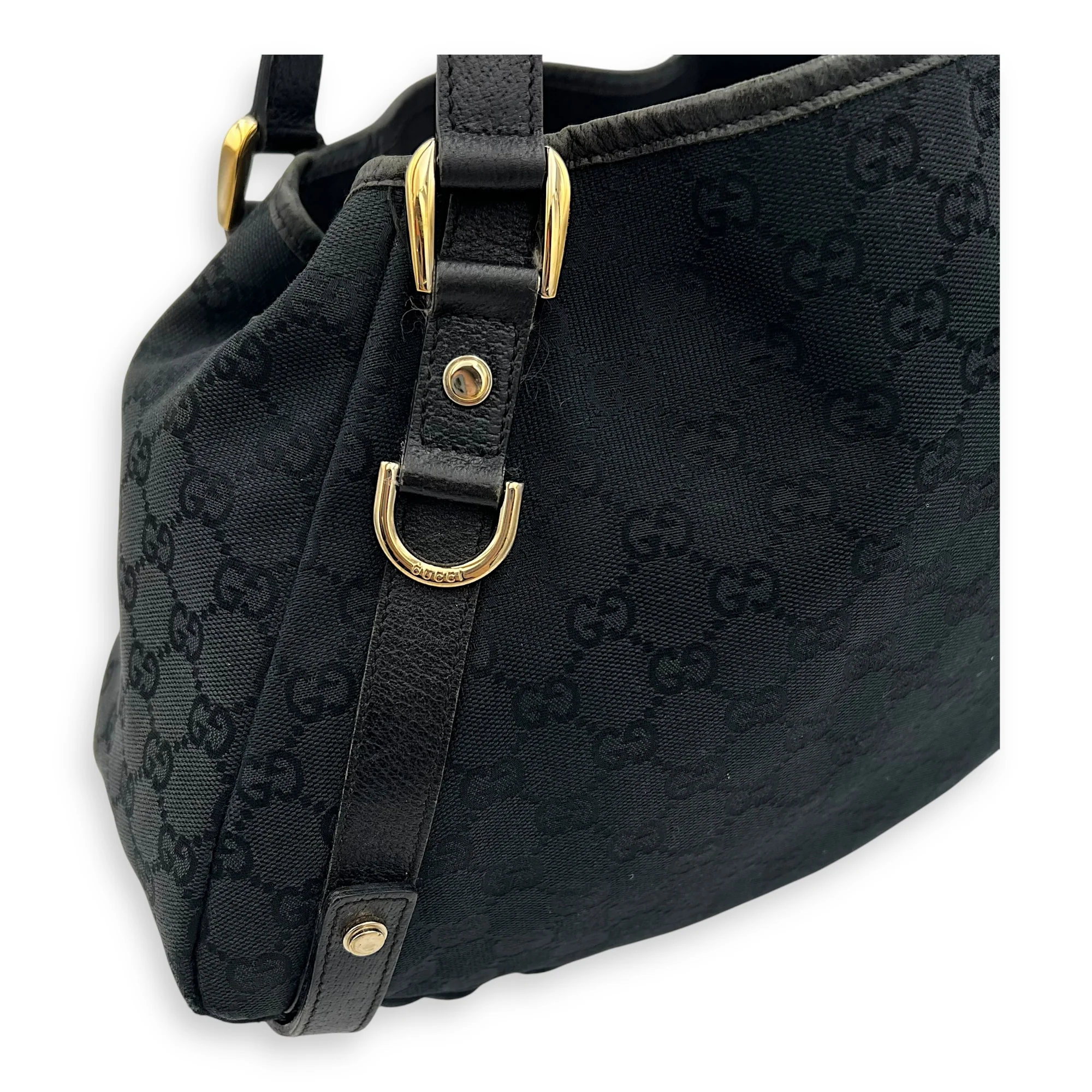 GG Shoulder Bag Black in Canvas, Gold hardware