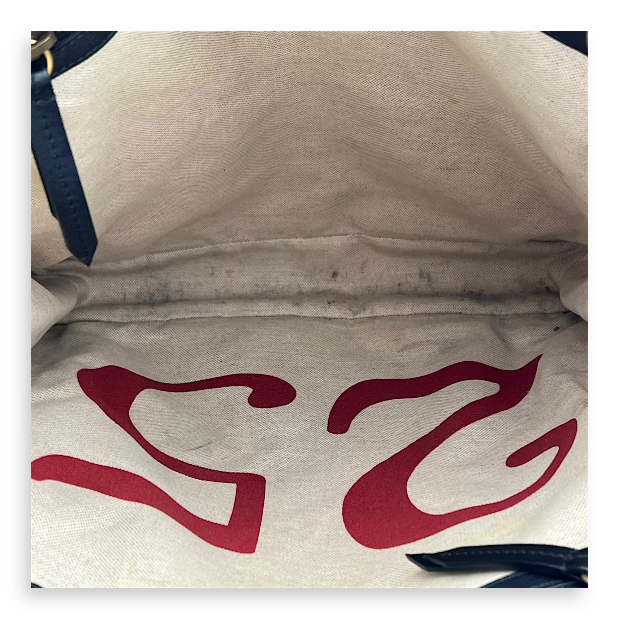 GG Supreme Bee Brown Tote Bag in Coated Canvas, Gold hardware