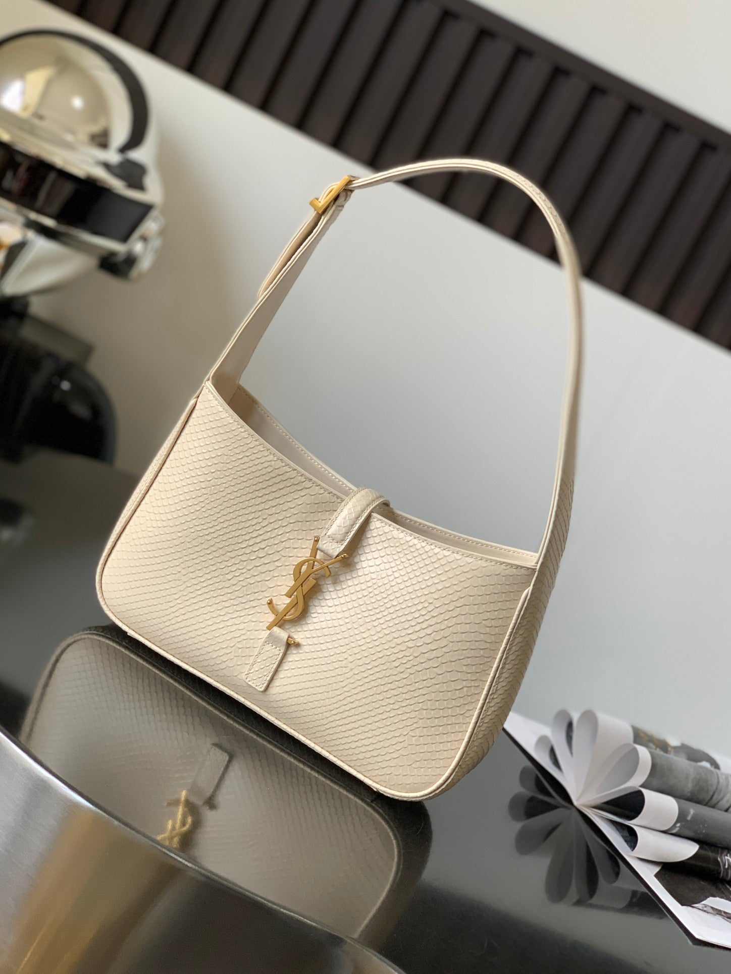 YSL Le 5 A 7 Hobo Bag