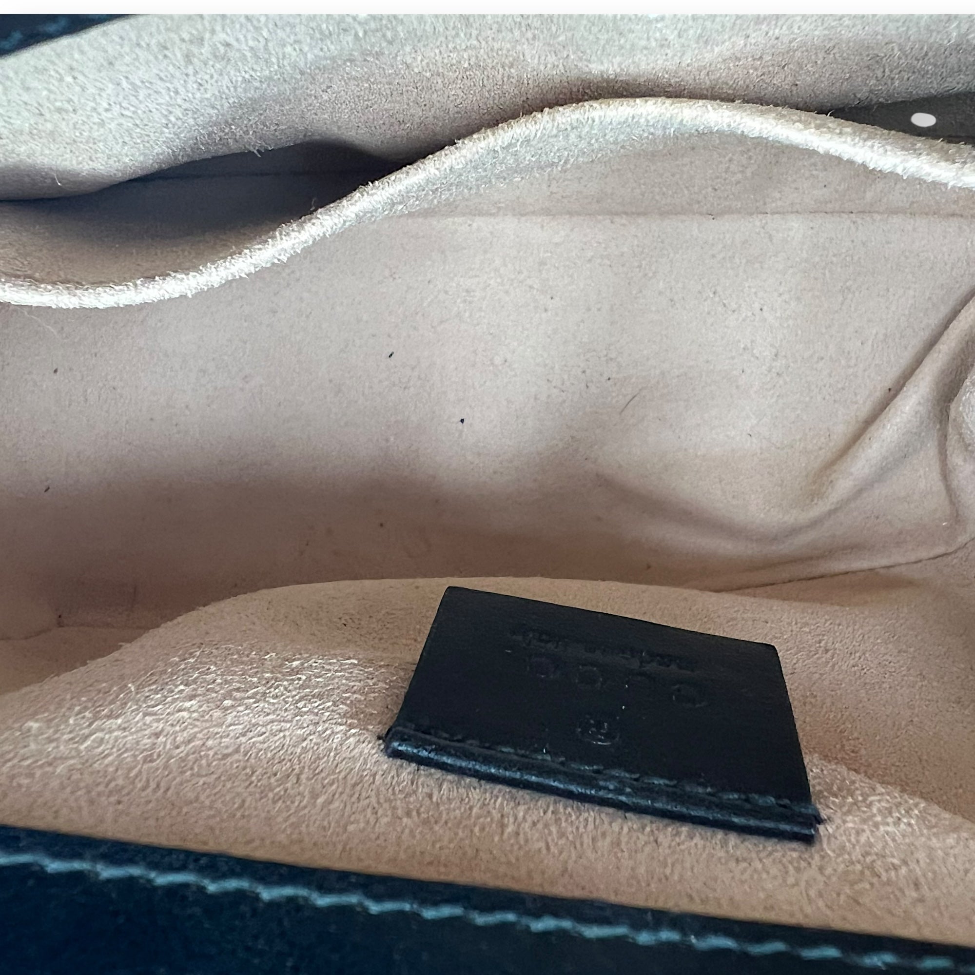 GG Marmont Mini Black Top Handle Bag in Calfskin, Gold hardware