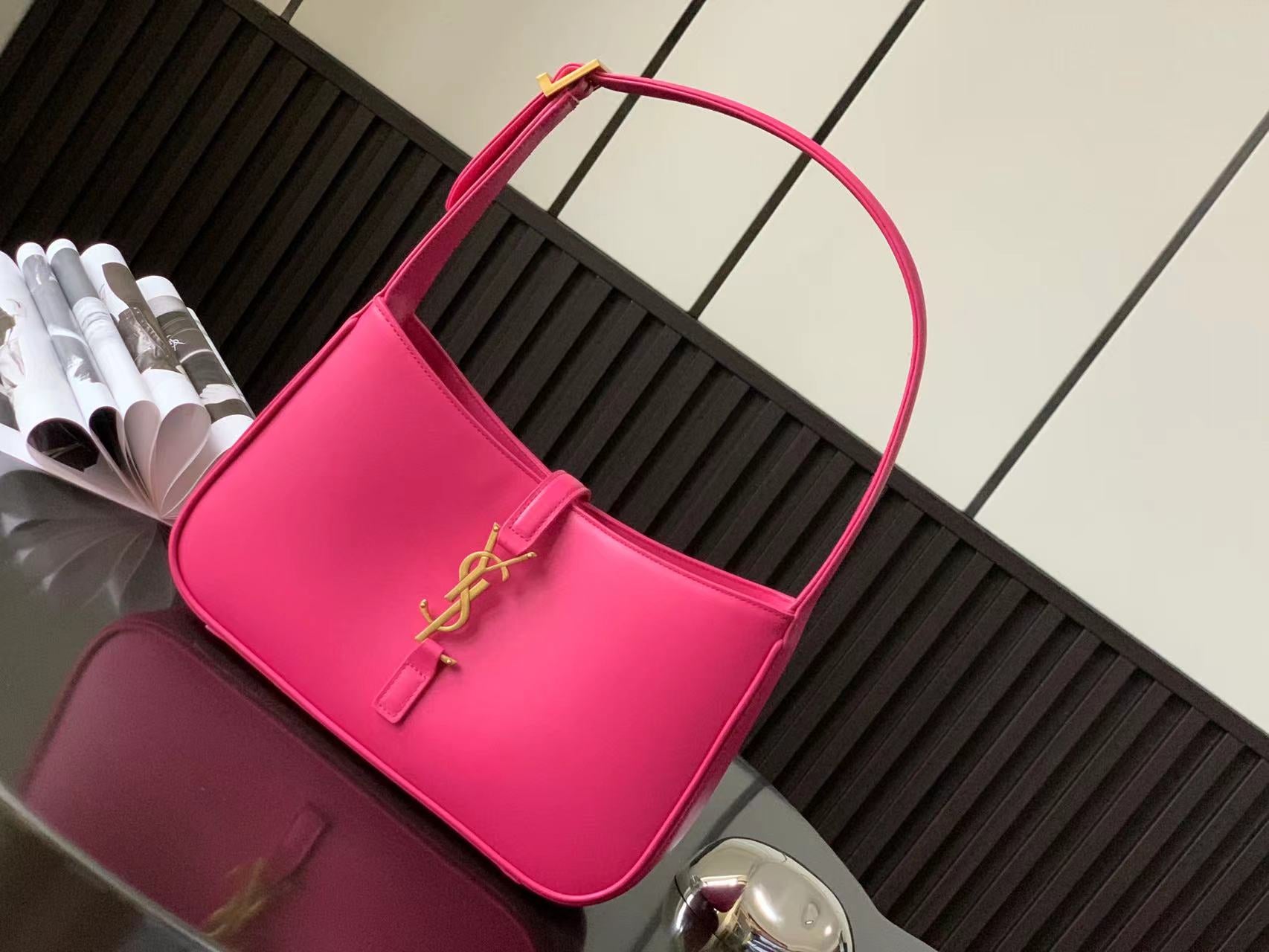 YSL Le 5 A 7 Hobo Bag In Smooth Leather
