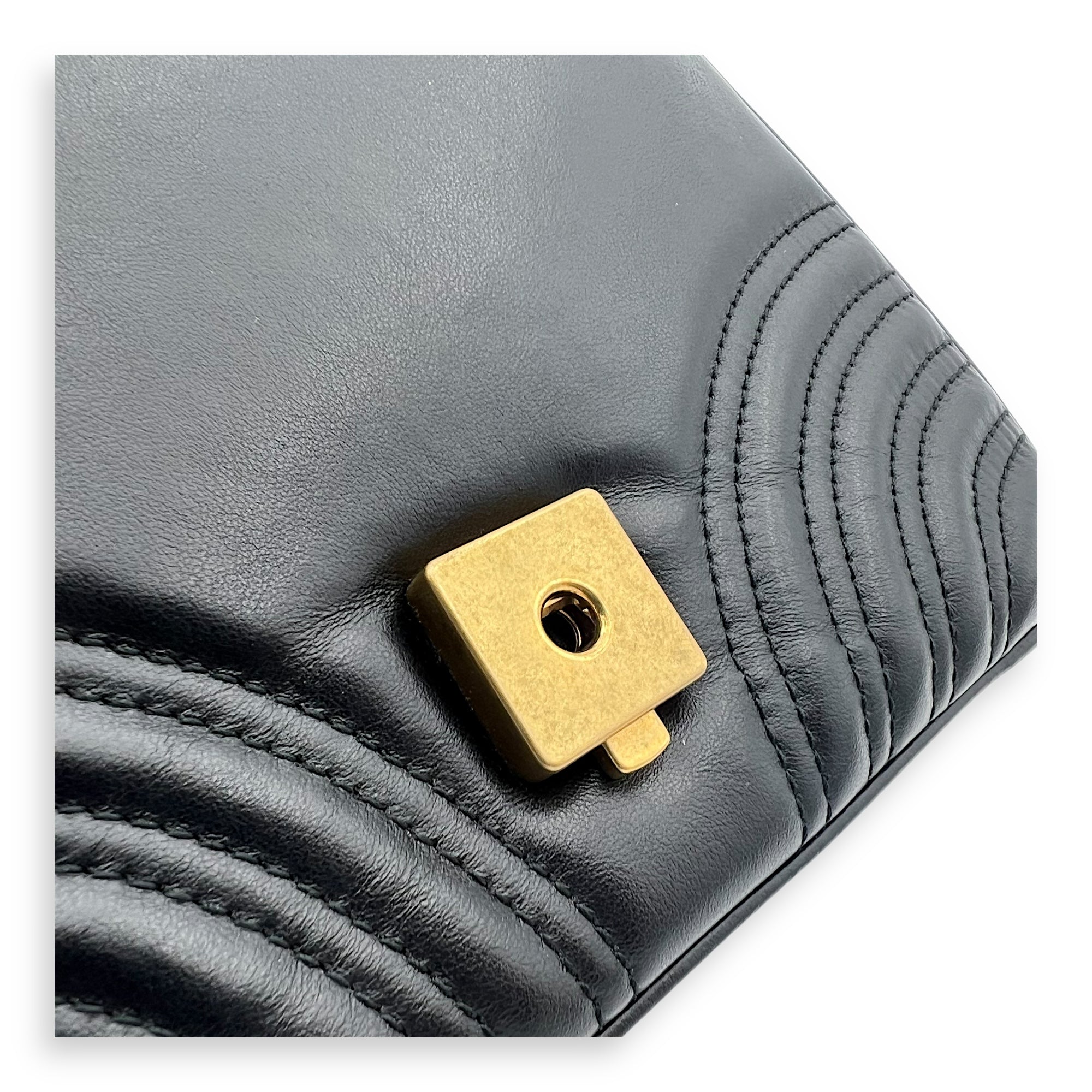 GG Marmont Mini Black Top Handle Bag in Calfskin, Gold hardware