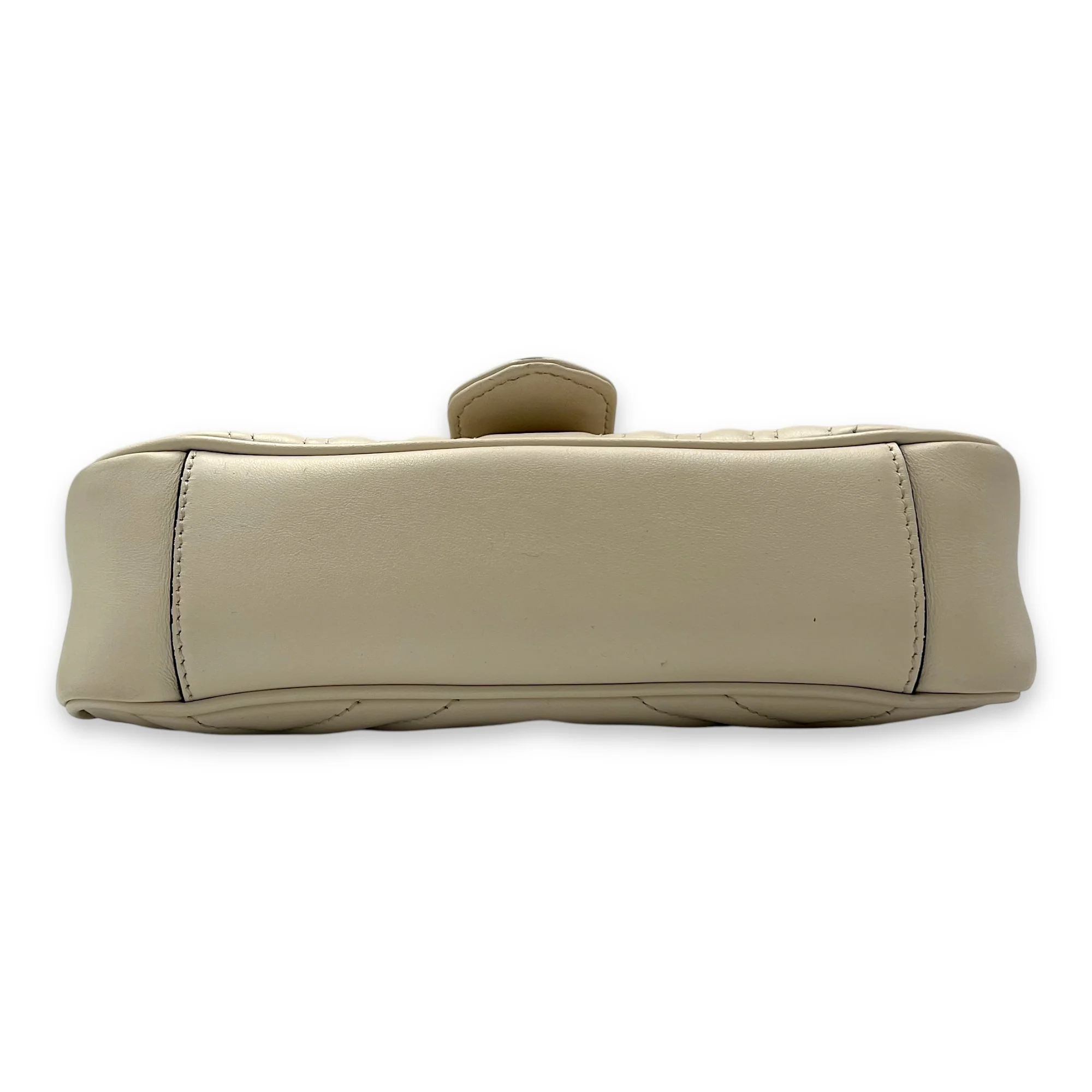 GG Marmont Shoulder Bag Mini White in Calfskin , Brushed Gold Hardware
