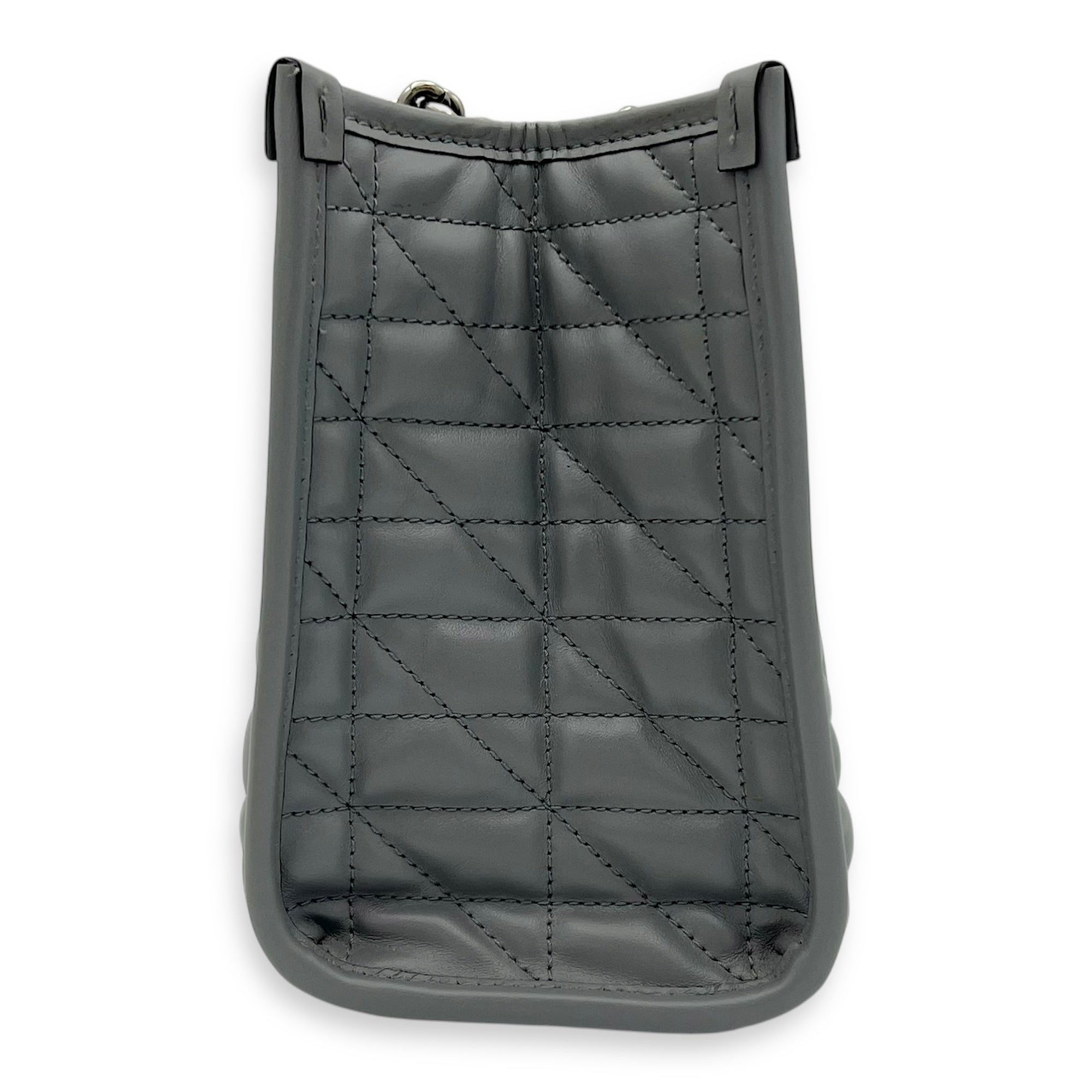 GG Marmont Tote Bag Grey in Calfskin, Ruthenium hardware