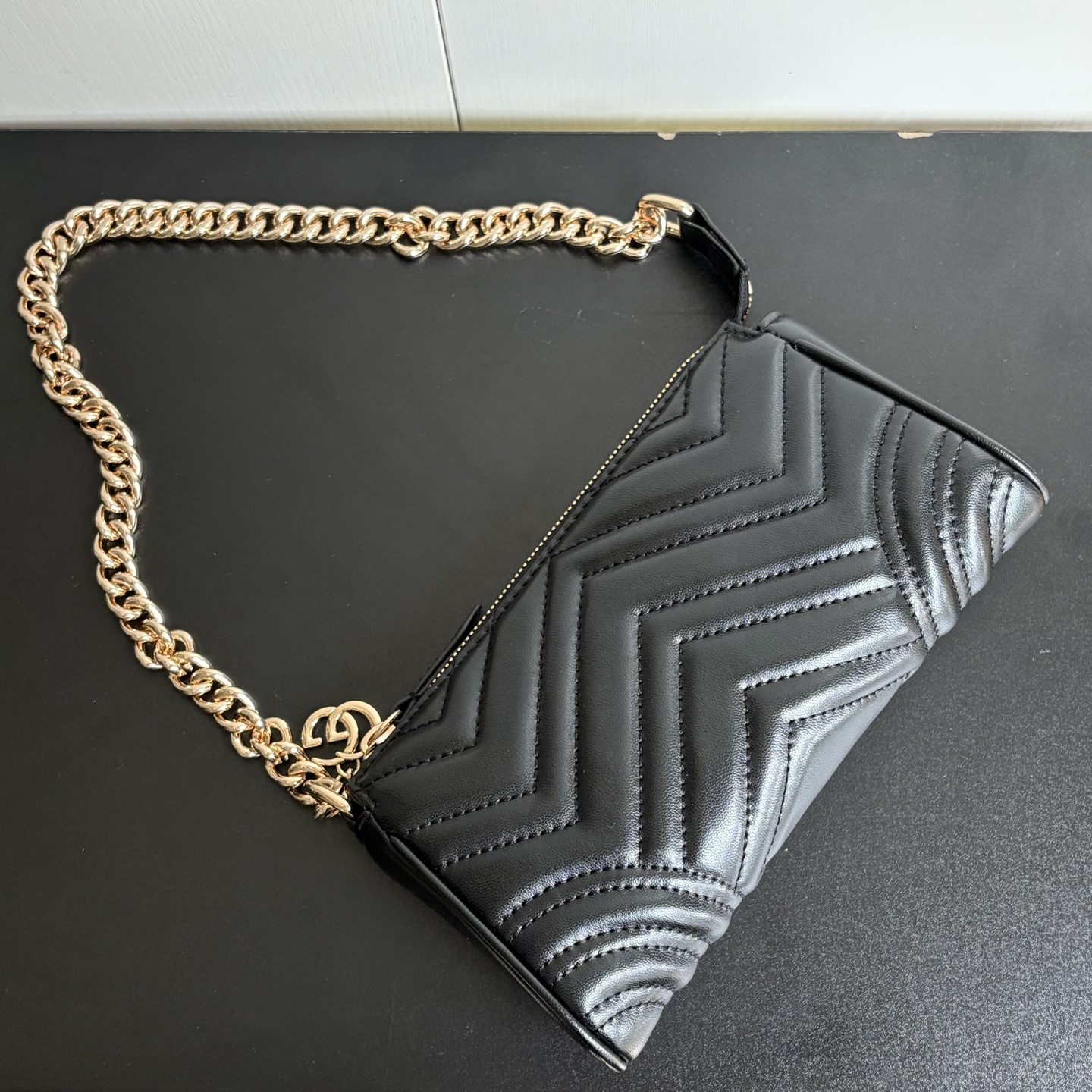 Gucci GG Marmont Black Matelassé Chevron Leather Shoulder Bag
