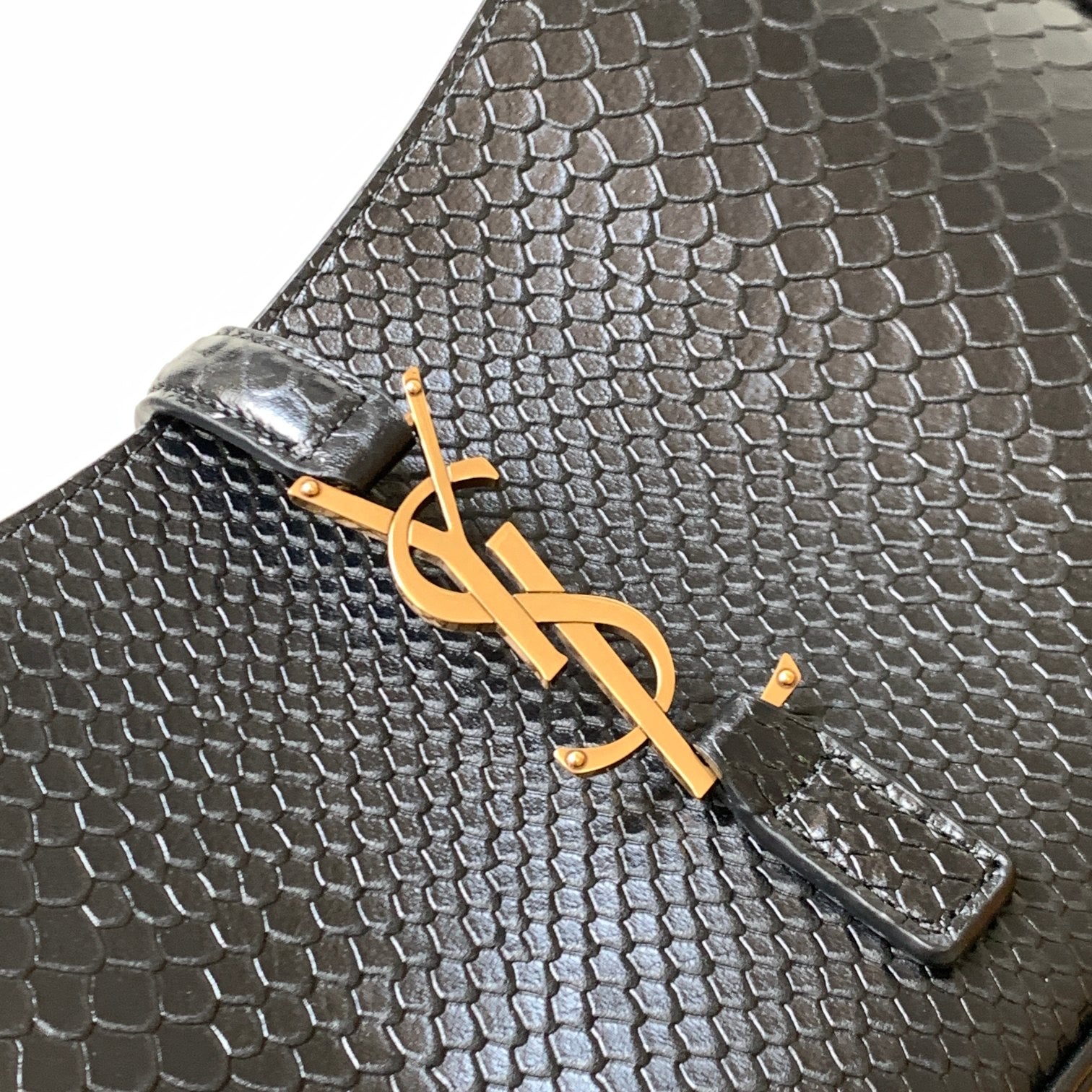 YSL Le 5 A 7 Hobo Bag