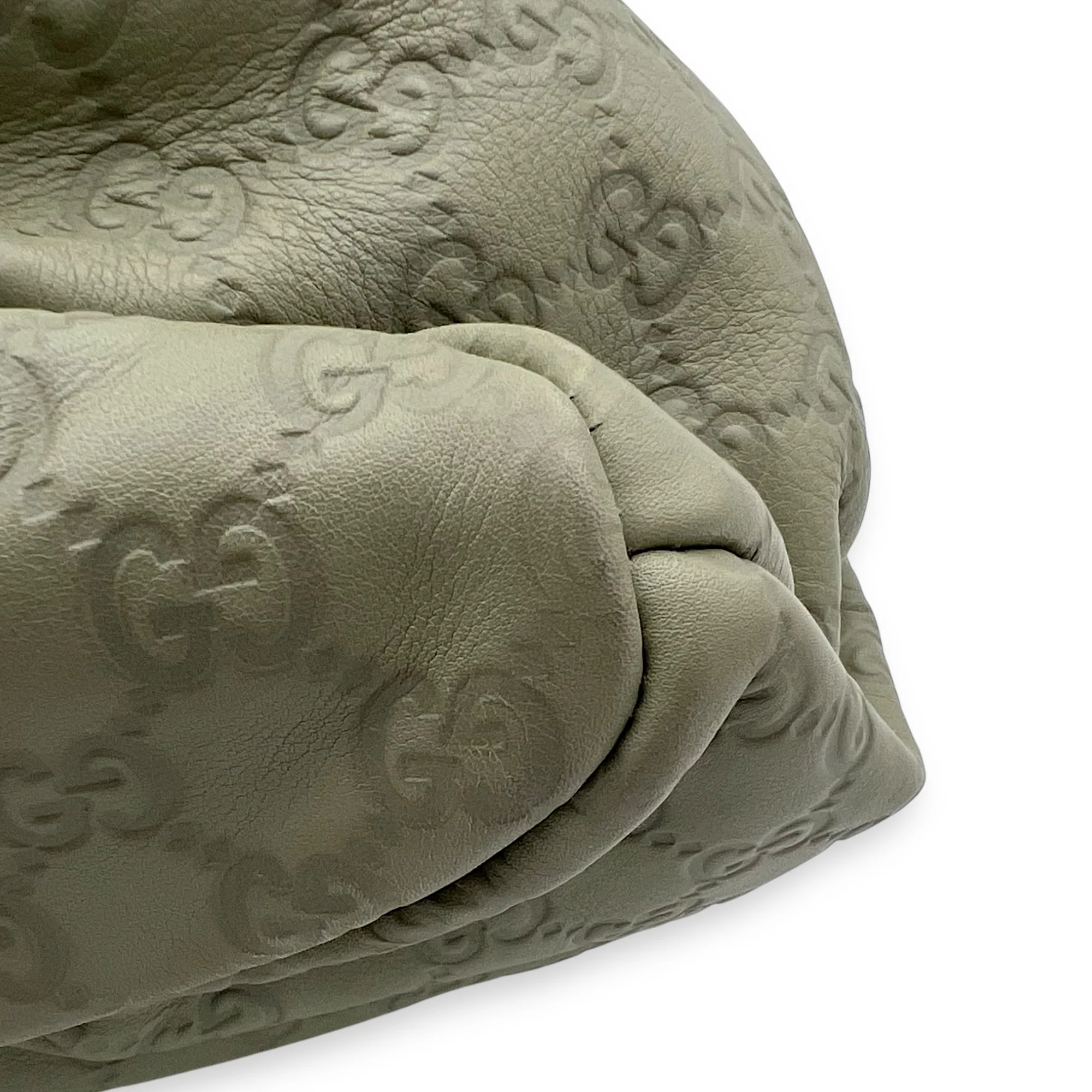 Guccissima Shoulder Bag Green in Calfskin, Gold hardware