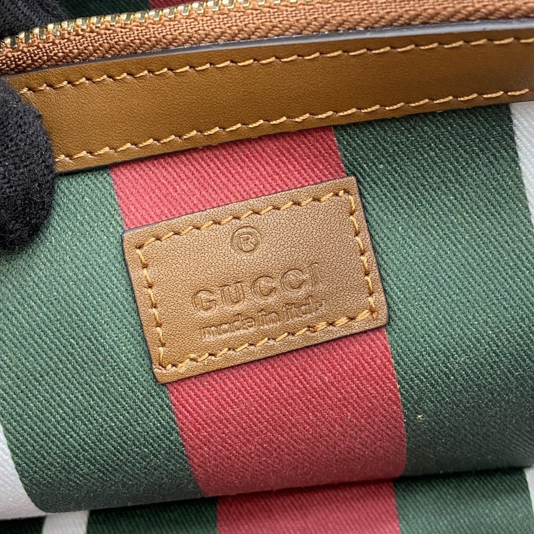 [TOP] Gucci GG Emblem Medium brown tote bag