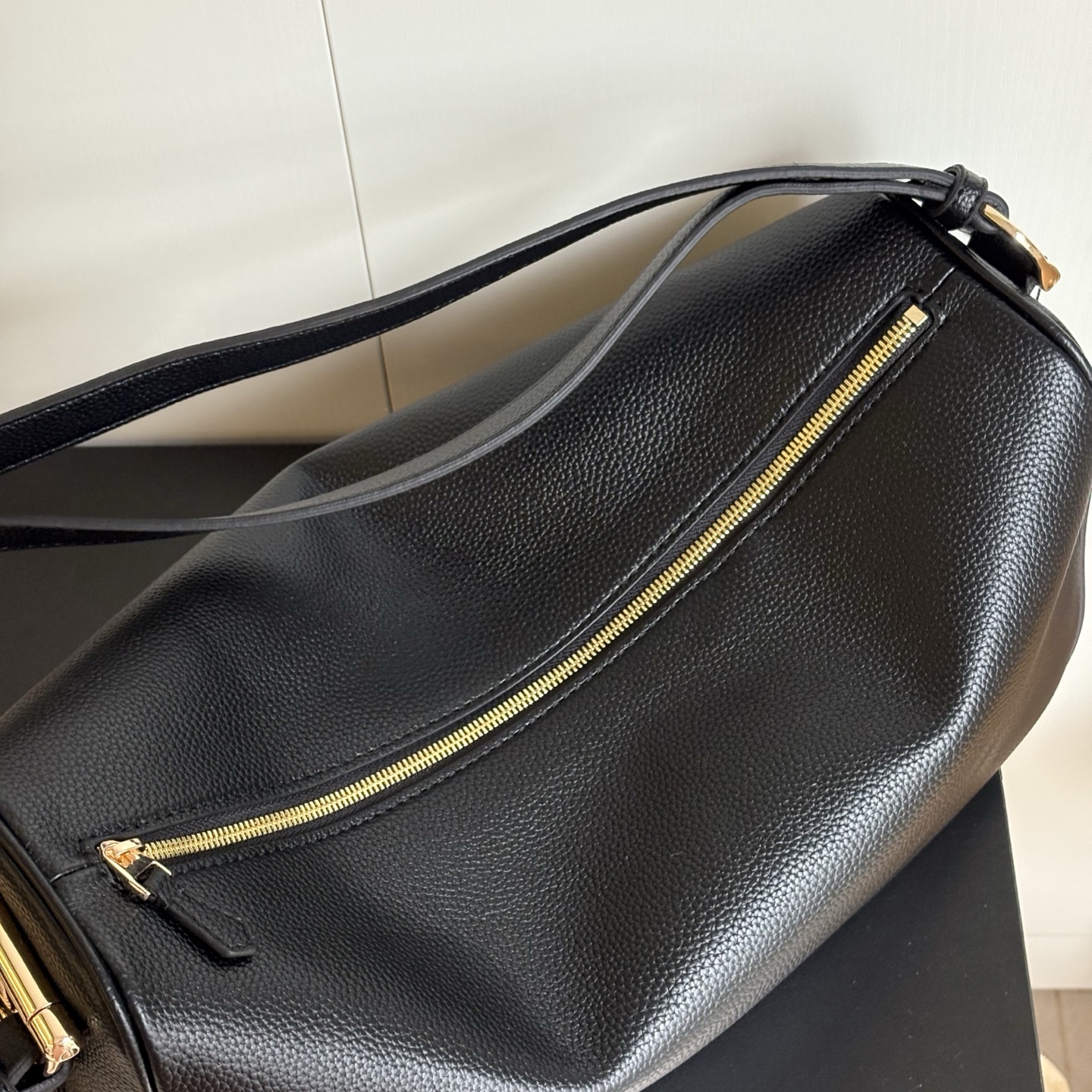 Gucci Half Horsebit Shoulder Black soft grainy leather Bag