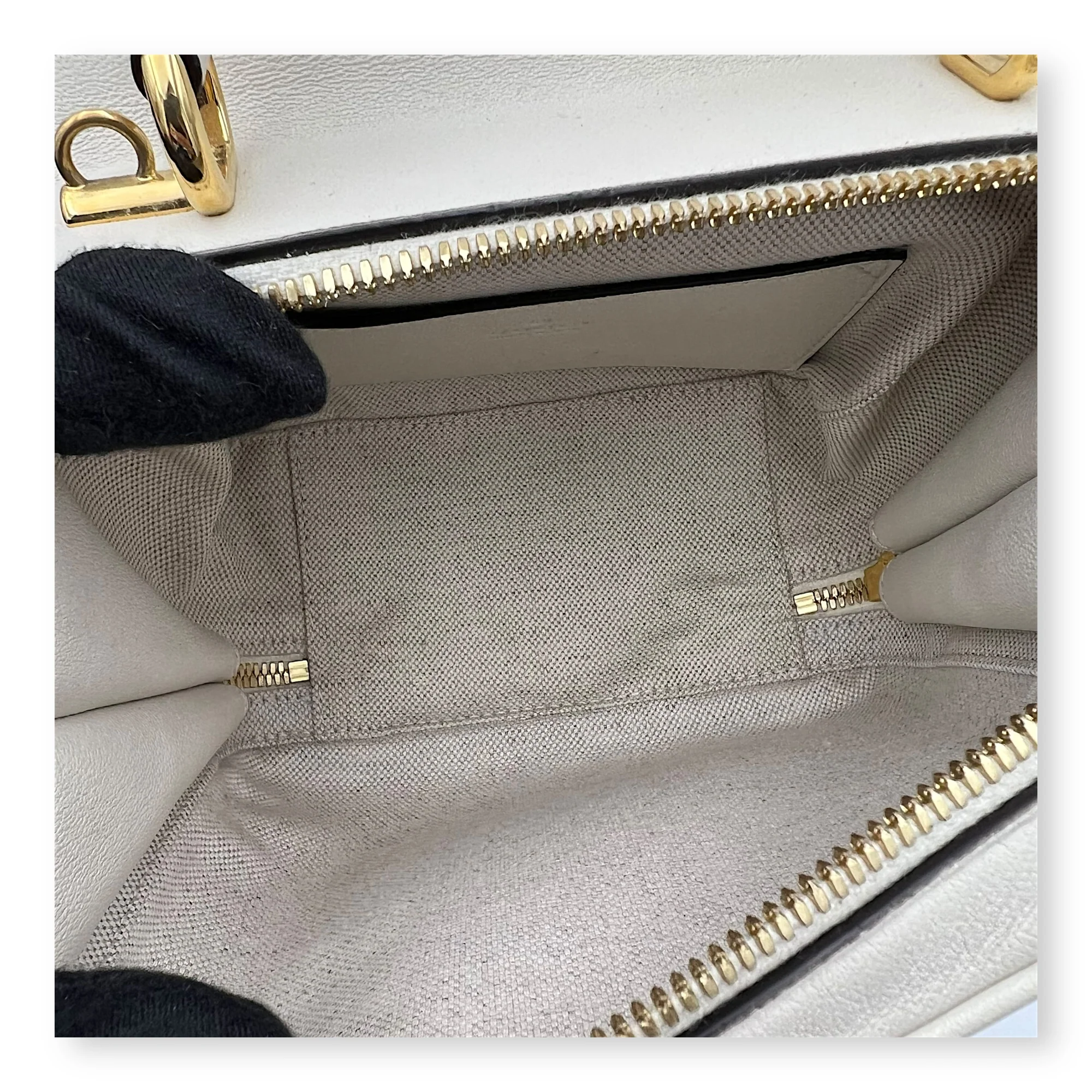 Blondie Top Handle Bag White in Calfskin, Gold hardware