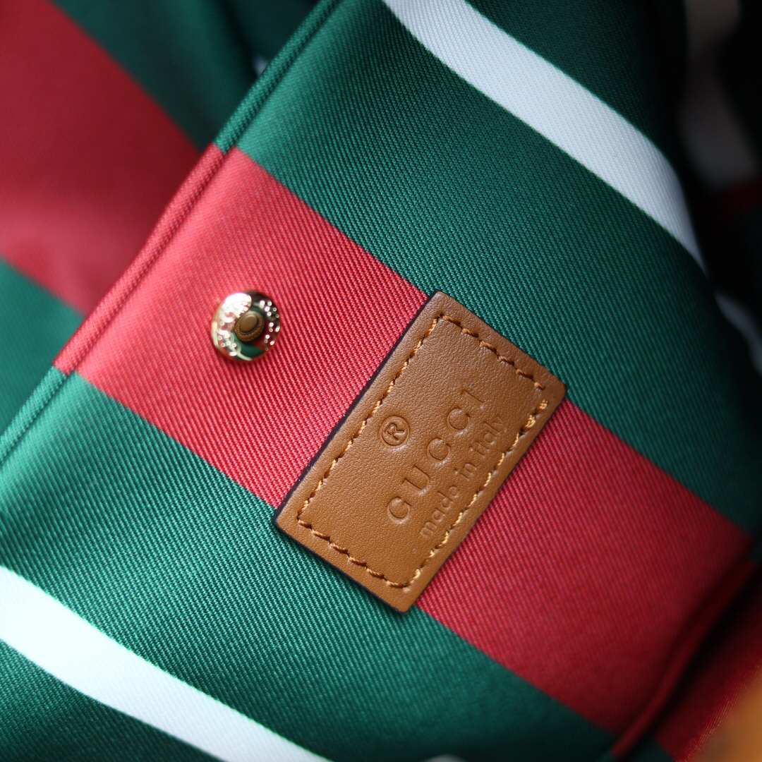 [TOP]Gucci GG Emblem bucket bag - Small