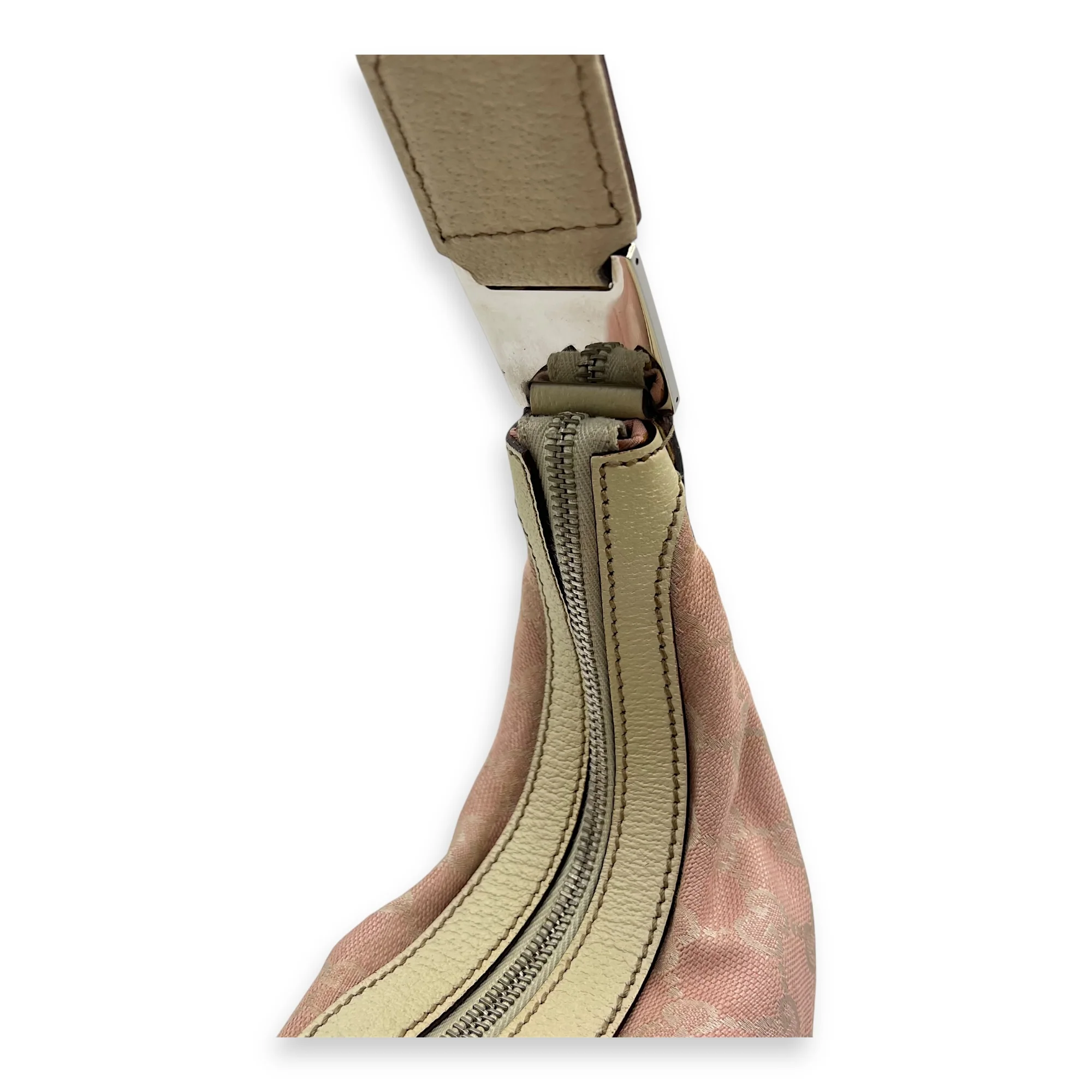 GG Shoulder Bag Pink in Canvas, Silver hardware