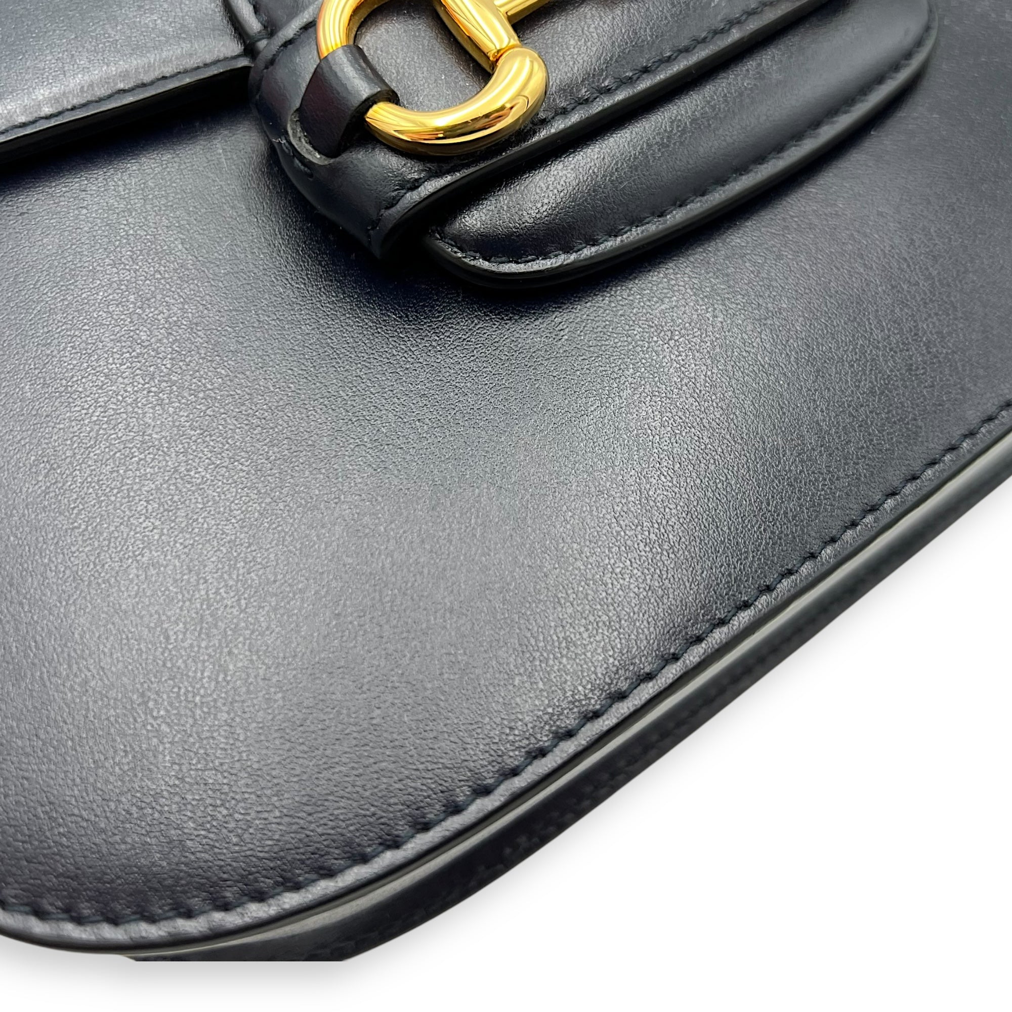 Horsebit 1955 Shoulder Bag Blue in Calfskin, Gold hardware
