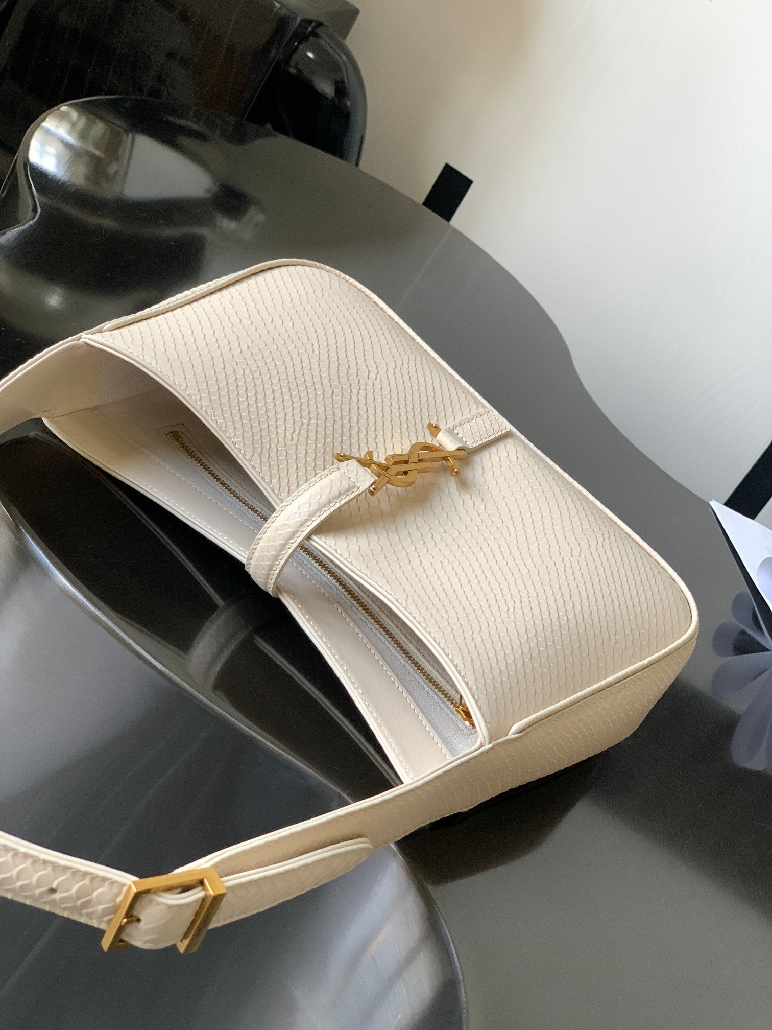 YSL Le 5 A 7 Hobo Bag
