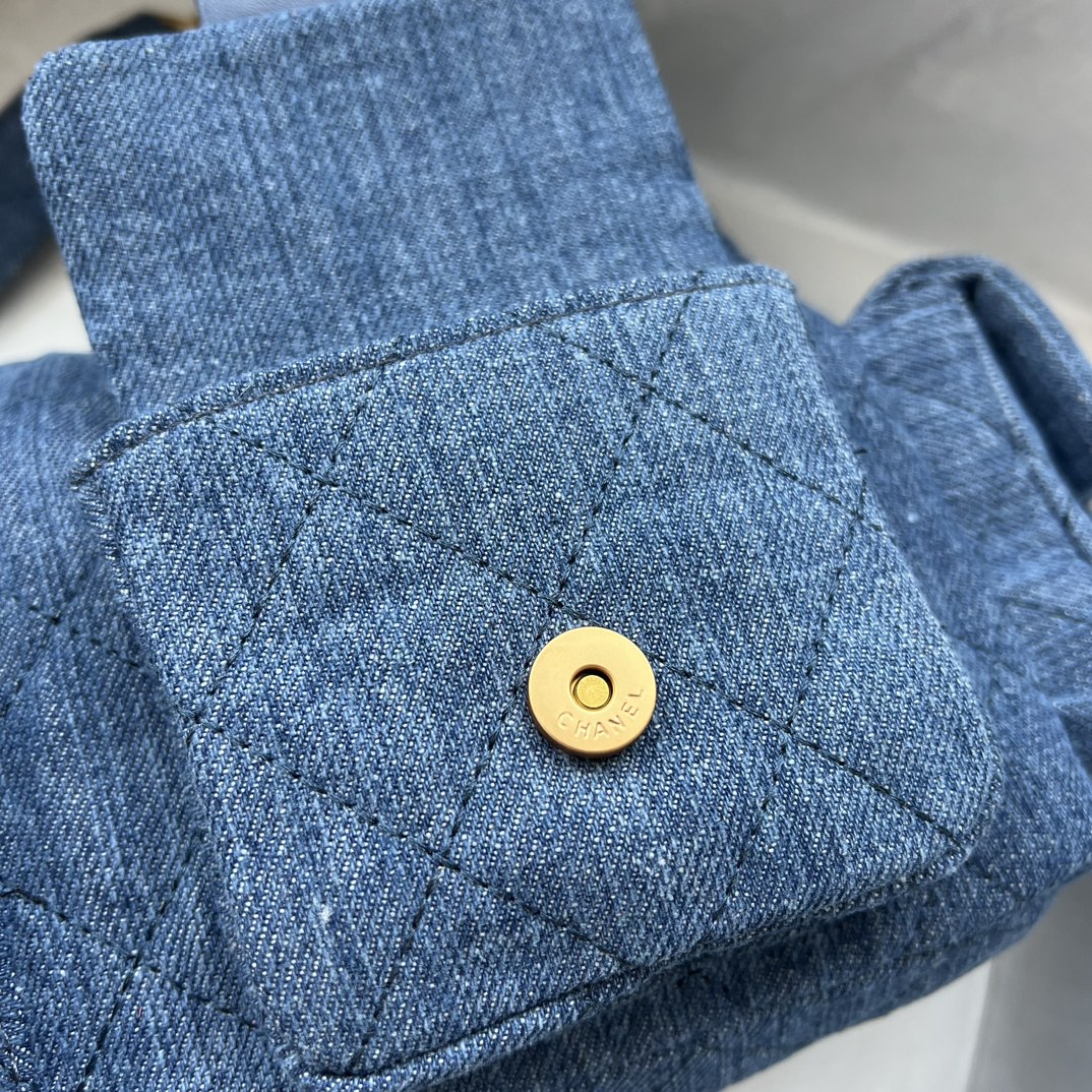 Chanel Hobo Washed Denim And Gold-Tone Metal Blue Bag