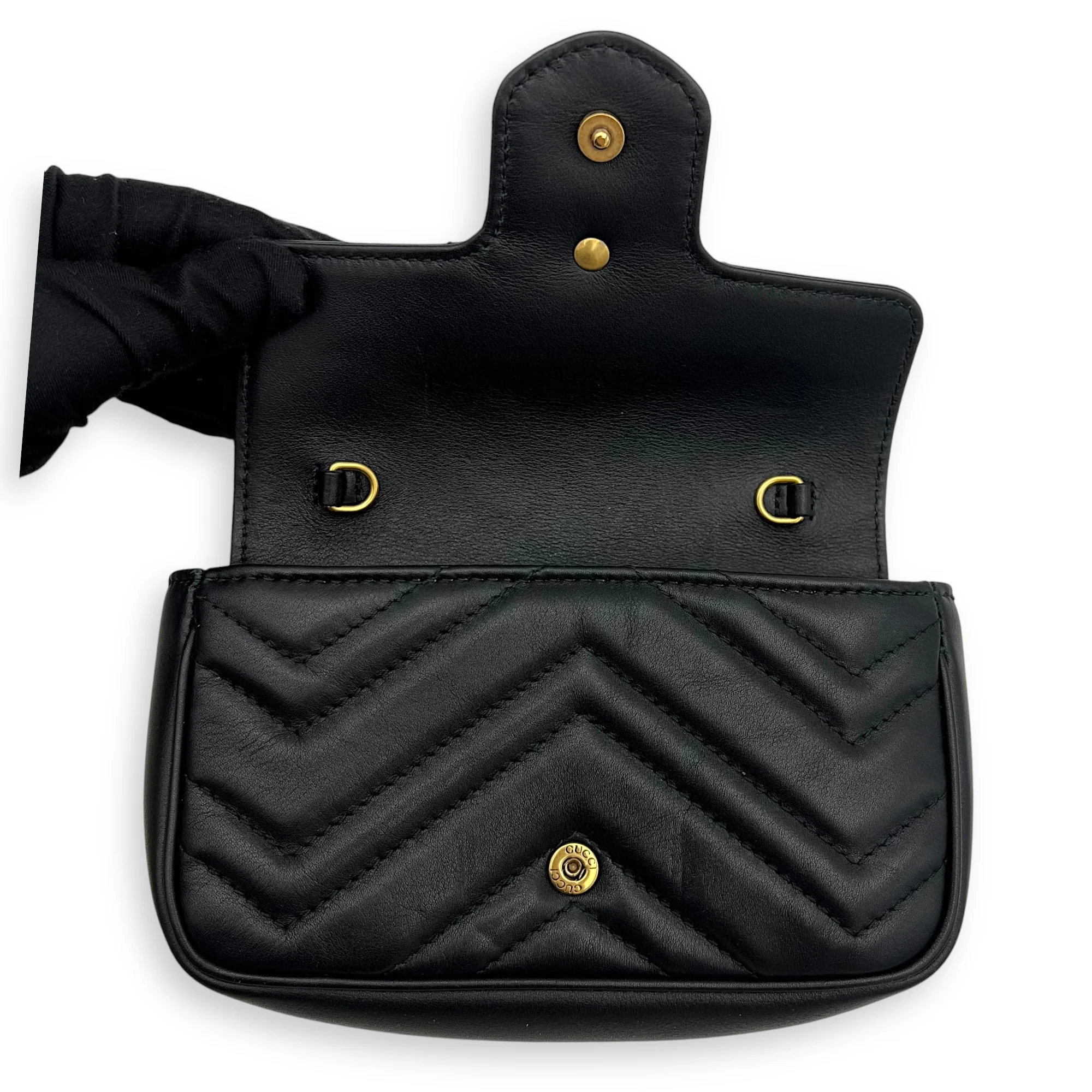 GG Marmont Crossbody Bag Super Mini Black in Calfskin, Gold hardware