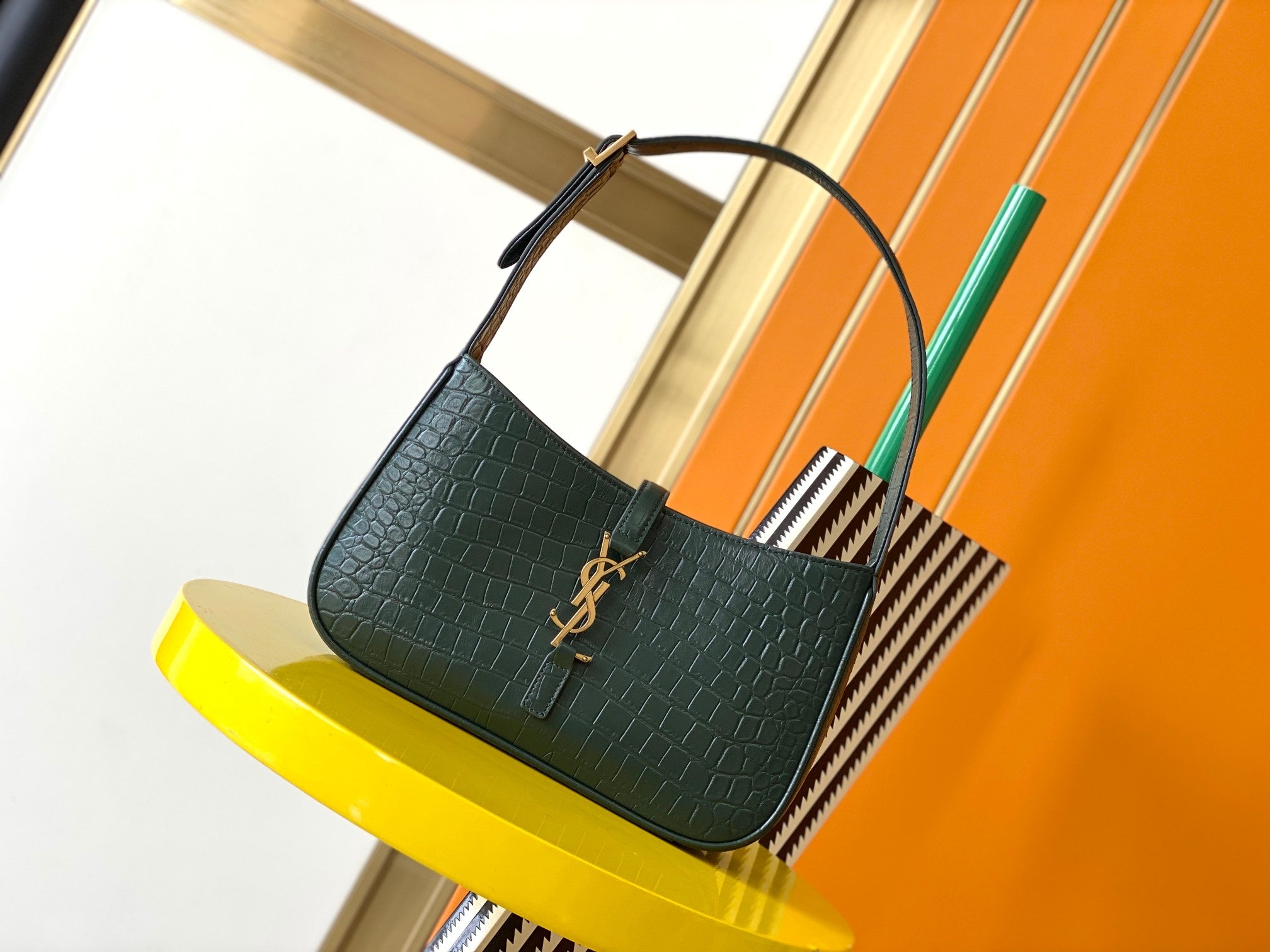 YSL Le 5 A 7 Hobo Bag