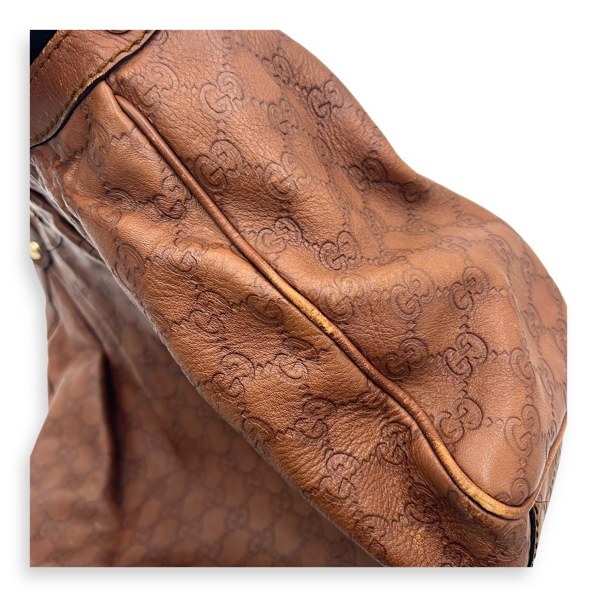 Shukey Shoulder Bag Brown in Calfskin, Gold hardware