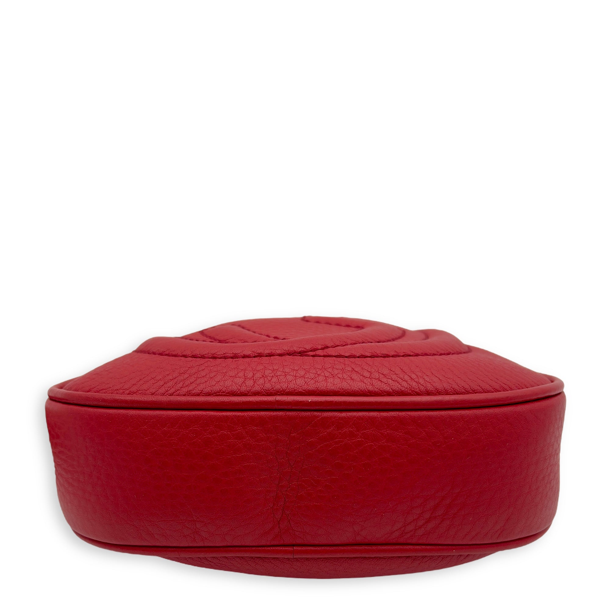 Soho Crossbody Bag Red in Calfskin, Gold hardware