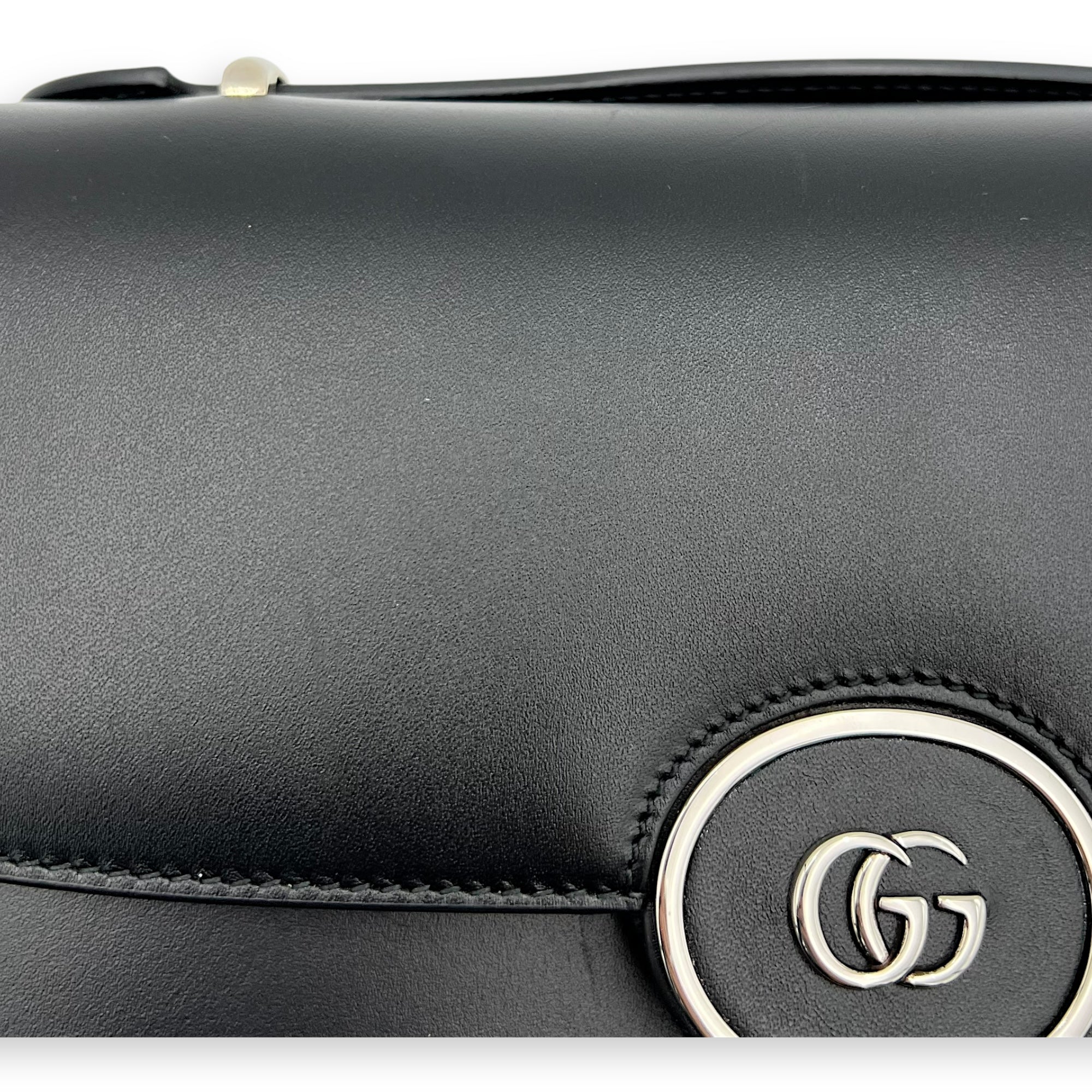 Petite GG Small Black Crossbody Bag in Calfskin, Silver hardware