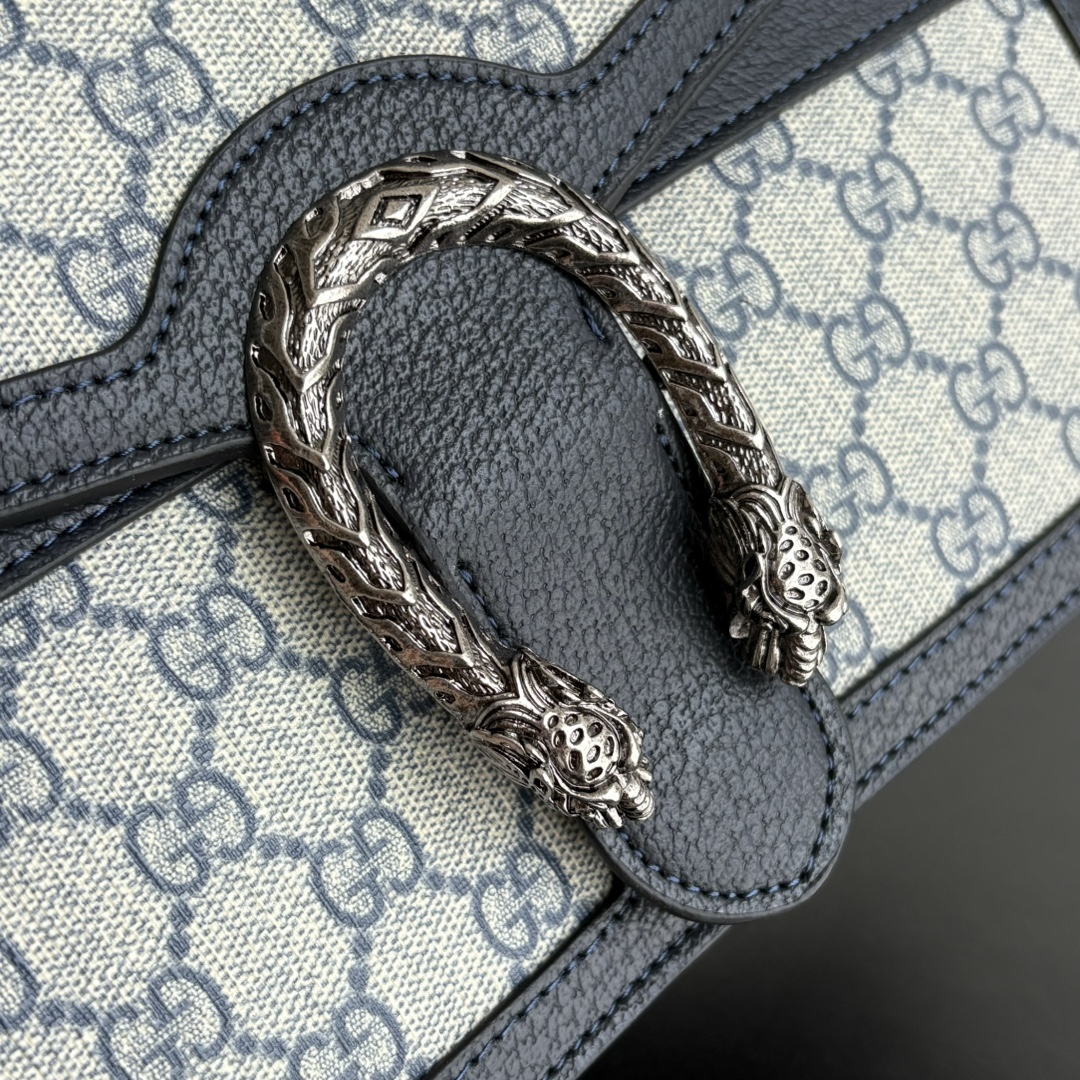 Gucci Dionysus Bag Medium GG Supreme - blue and beige