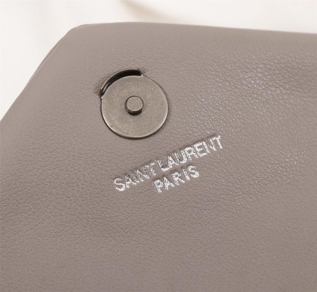 YSL Loulou Medium In Matelasse Y Leather