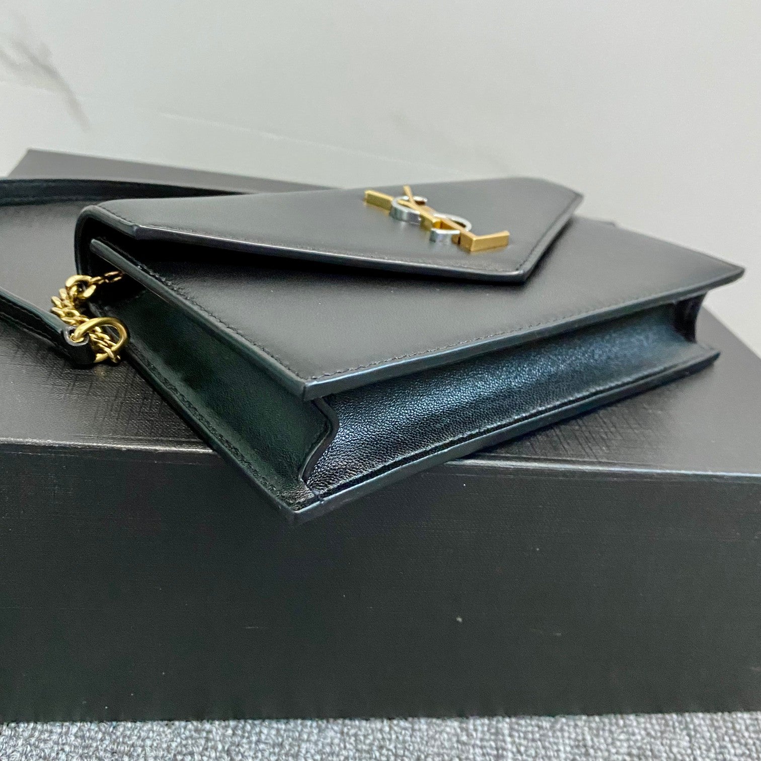 YSL Cassandre Envelope Chain Wallet In Smooth Leather